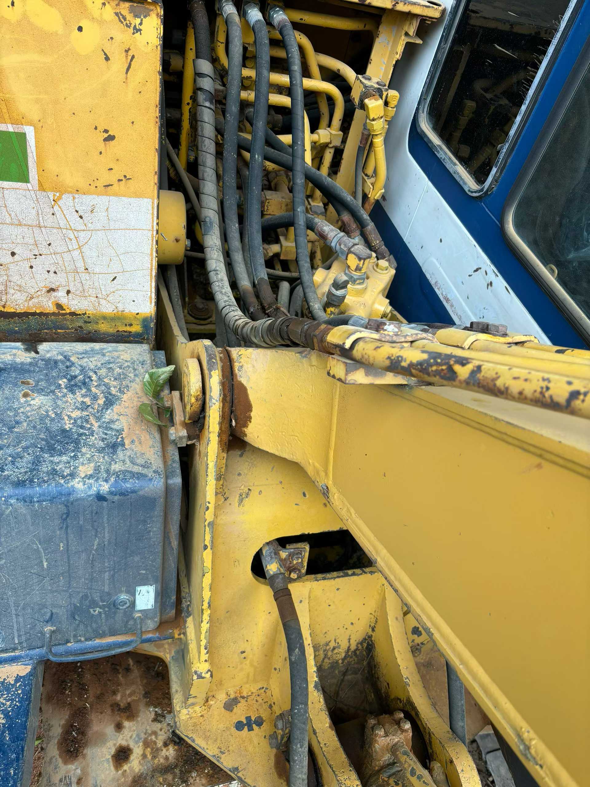 Used Komatsu PC60-6 Excavator 2016 Model / 8