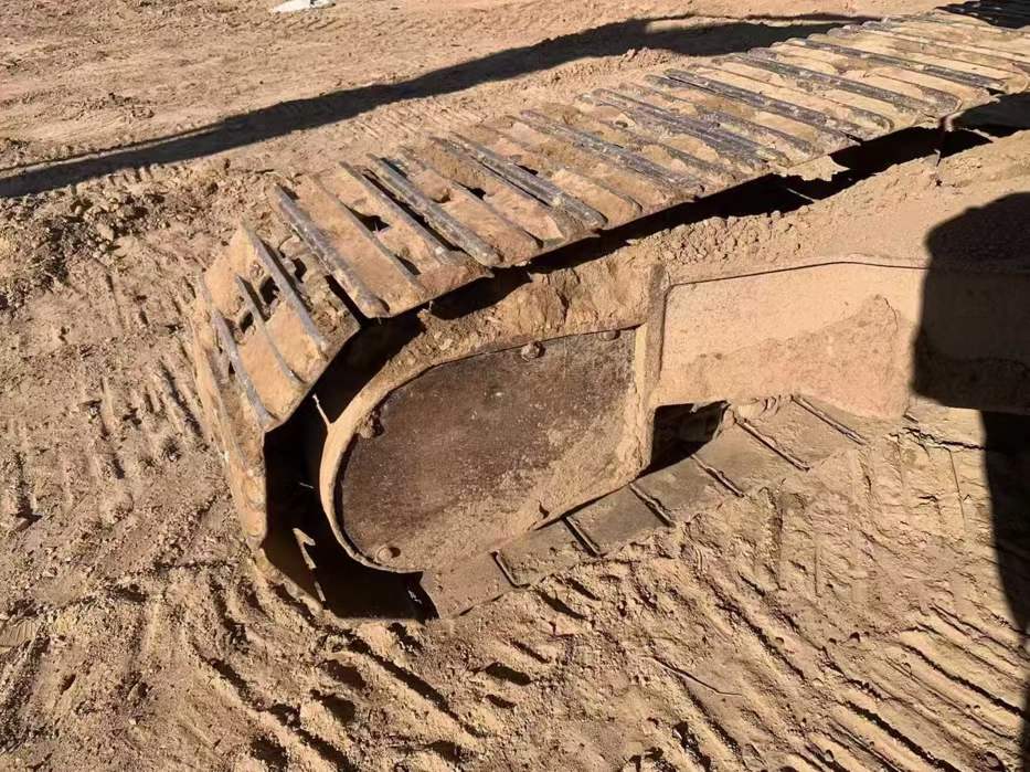 Used Hitachi ZX200-3 Excavator 2016 Model / 7