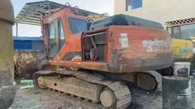 Buy Doosan S225 Used Excavator / 3 Used Doosan S225 Excavator 2011 Model / 3