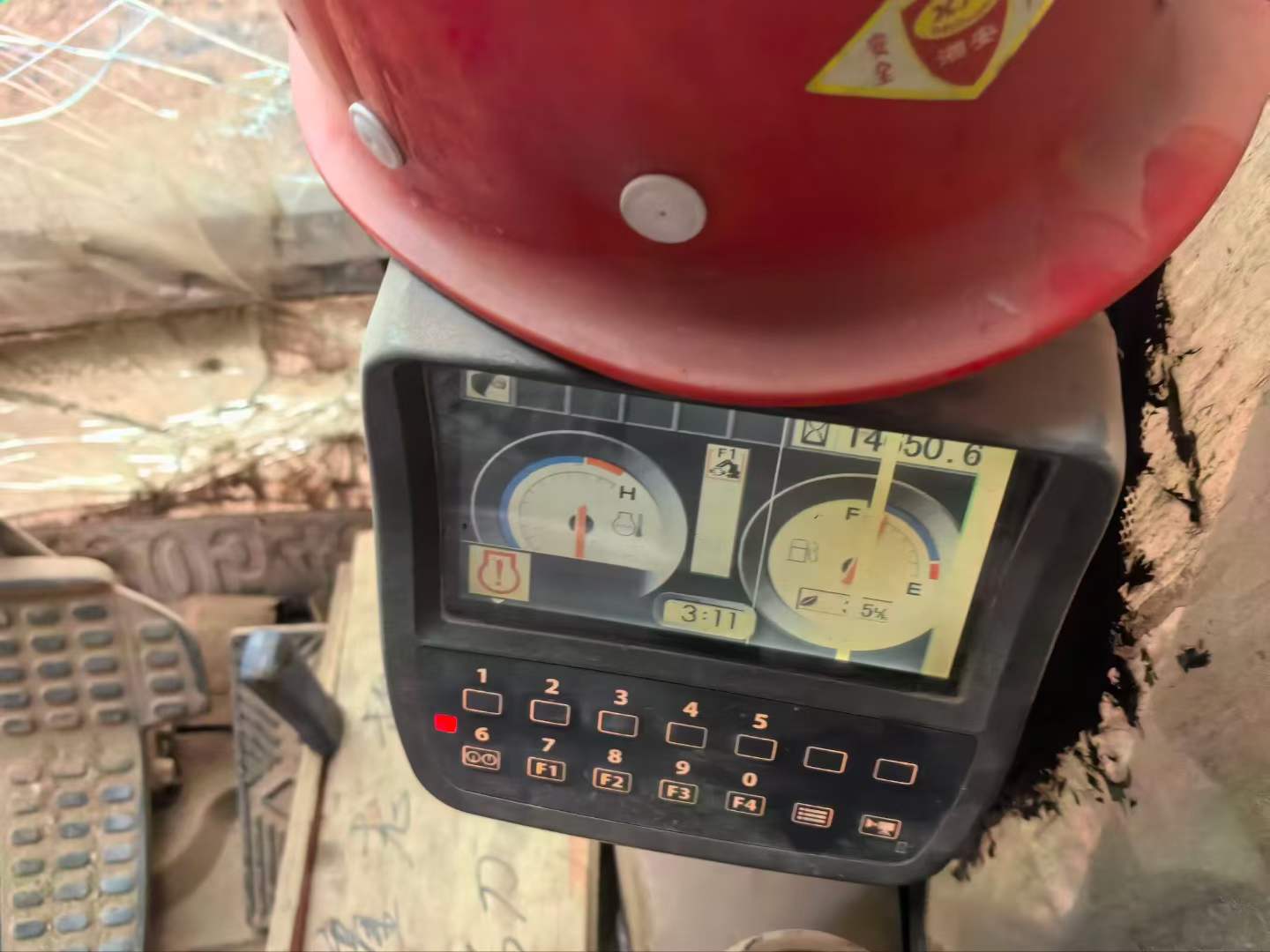 Used Hitachi ZX240 Excavator 2016 Model / 2