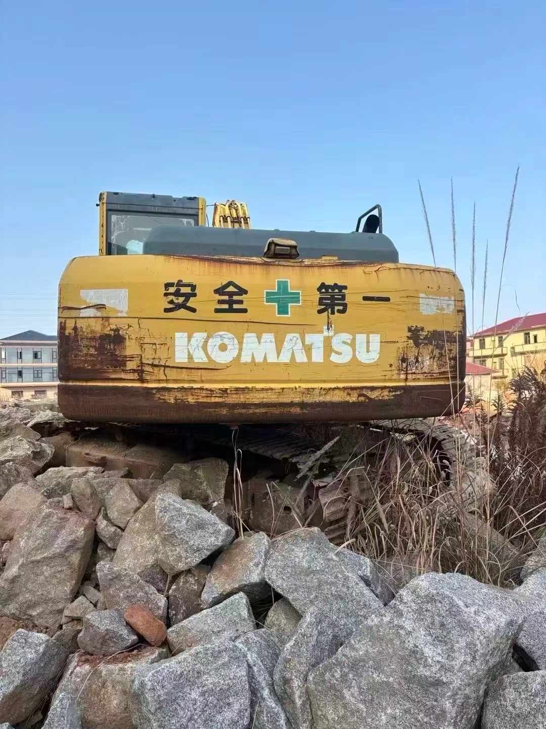 Used Komatsu PC200-8N1 Excavator 2016 Model / 2