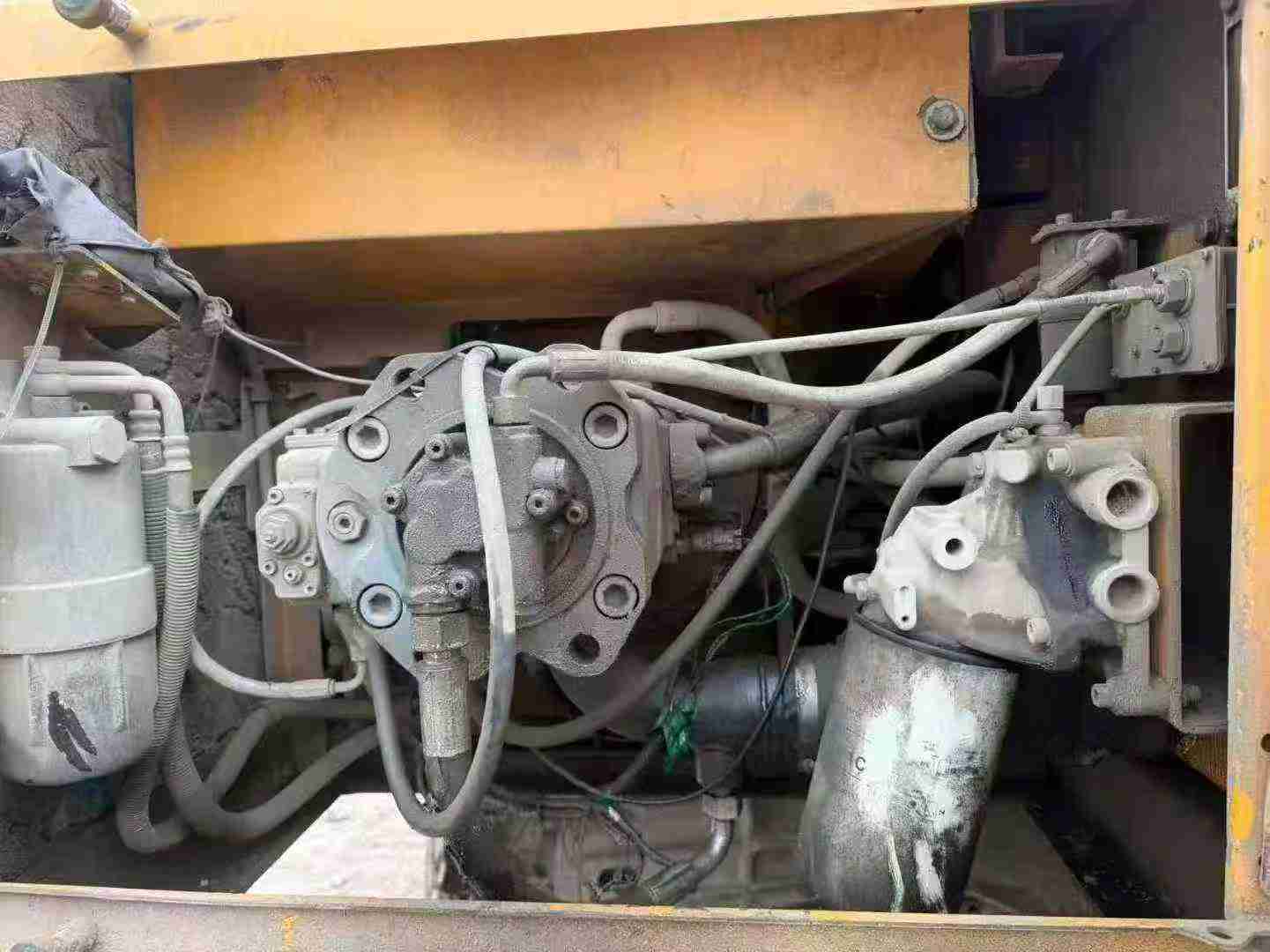 Used Sany SY215C8M Excavator 2014 Model / 3