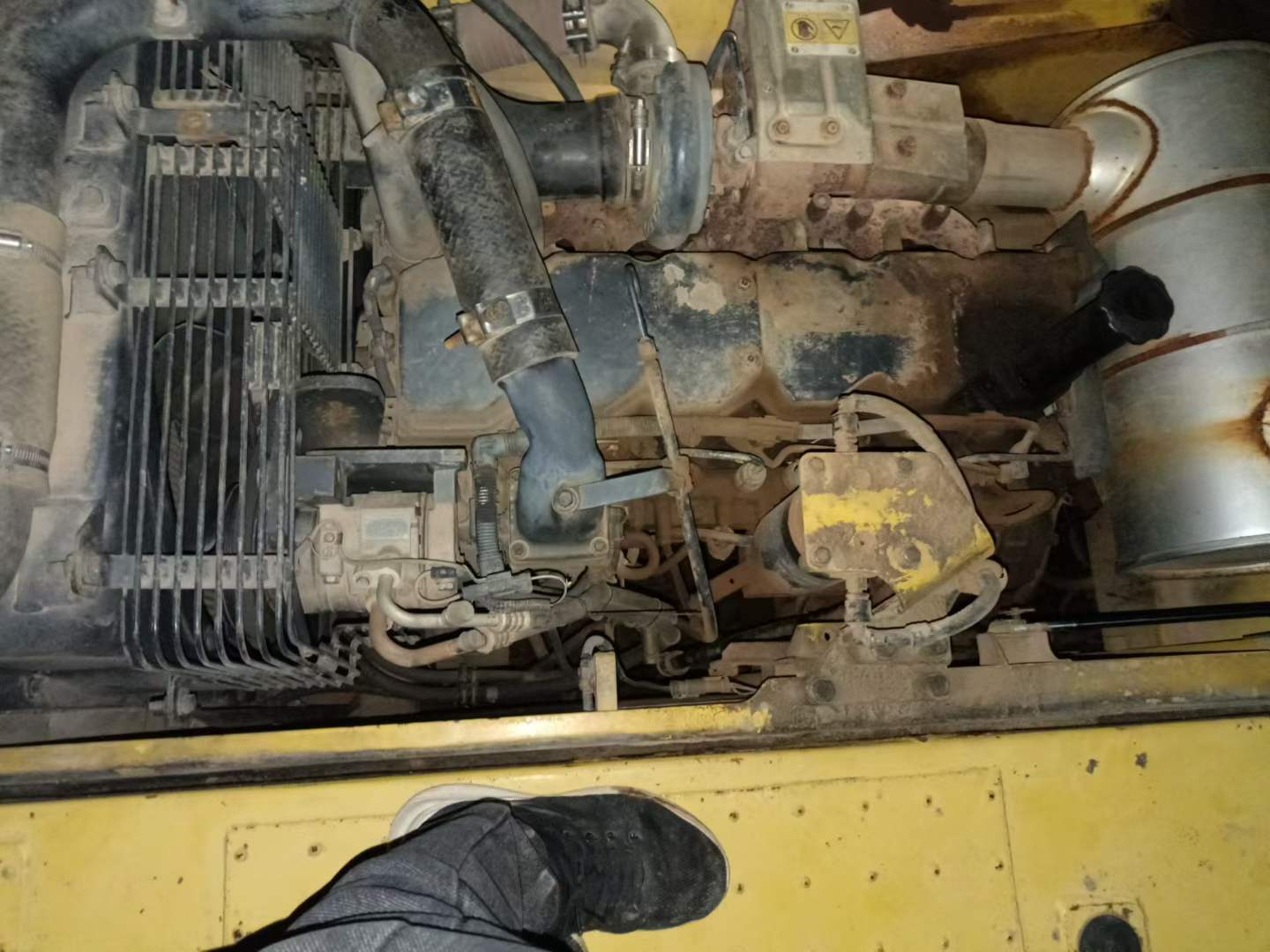 Used Komatsu PC200-8N1 Excavator 2016 Model / 9