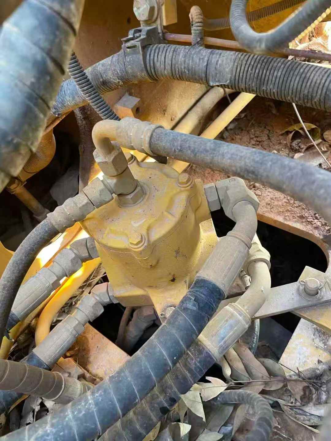 Buy Komatsu PC130-8 Used Excavator