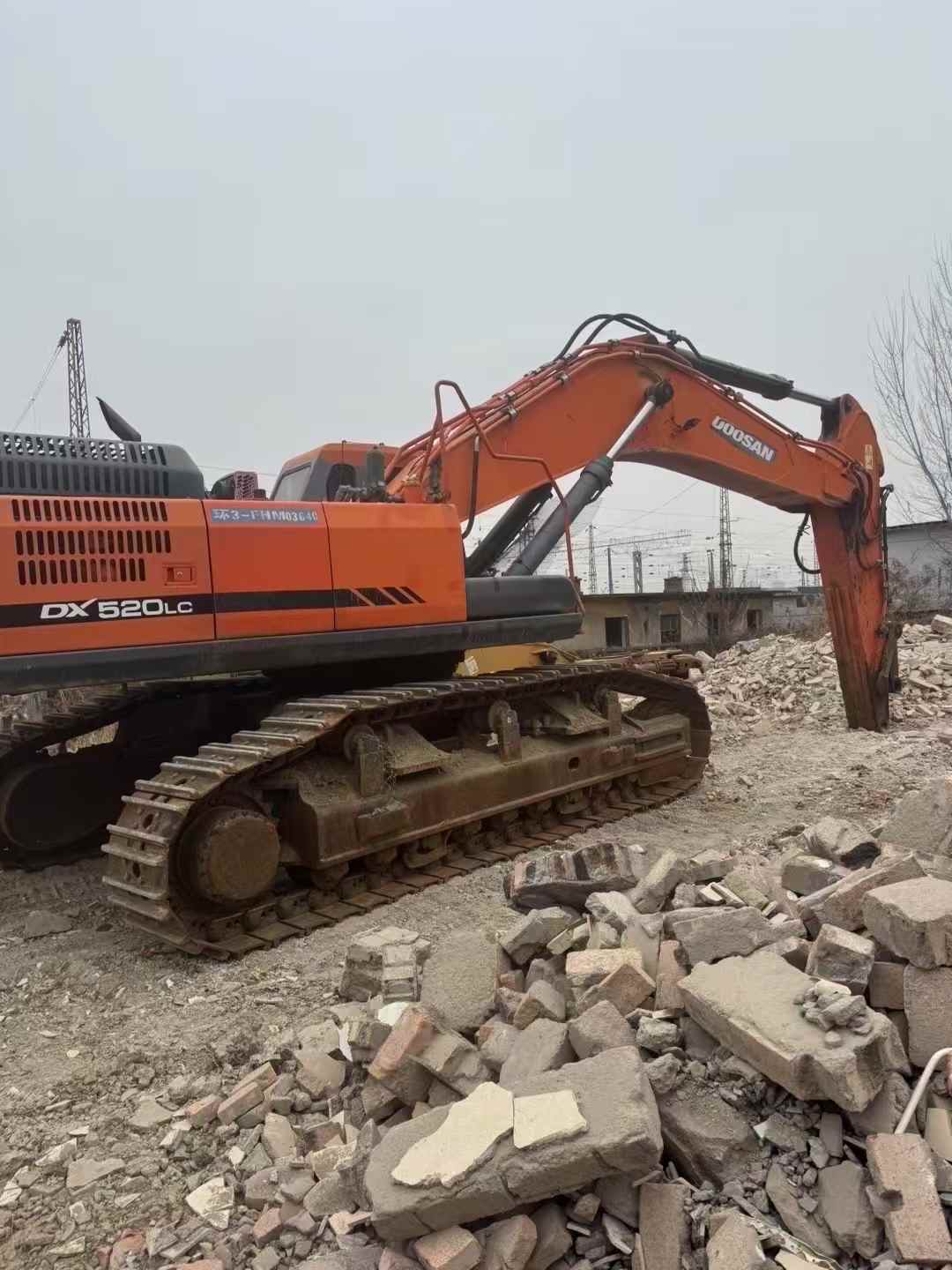 Used Doosan DX520LC Excavator 2021 Model / 3