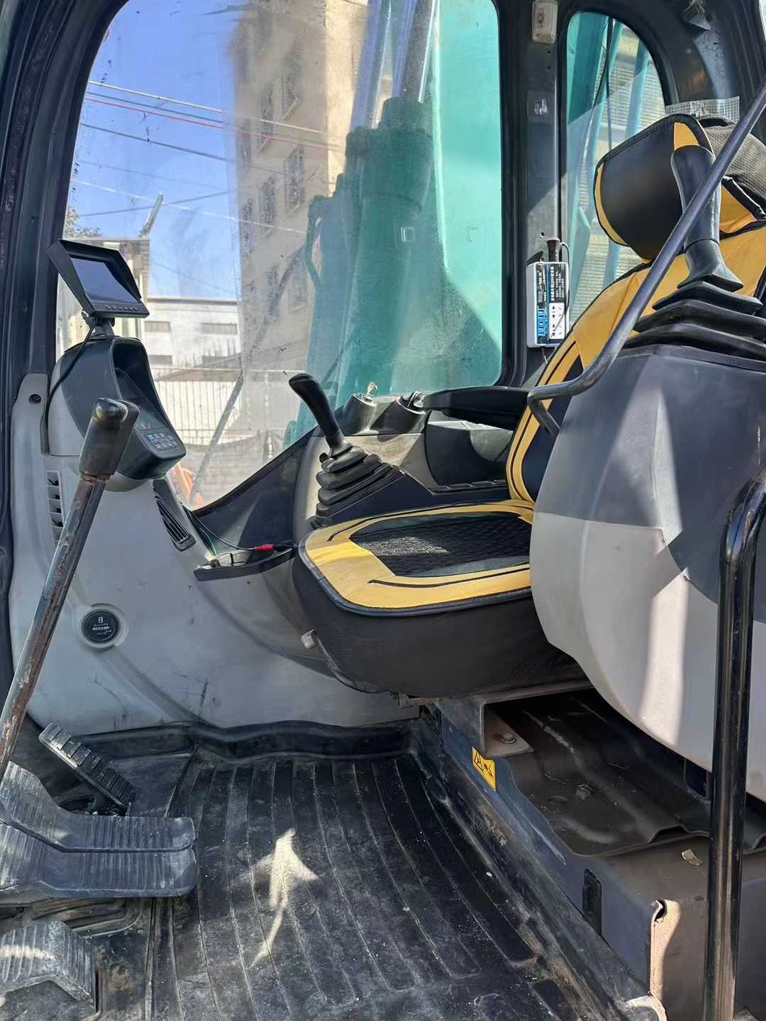 Used Kobelco SK130 Excavator 2016 Model / 2