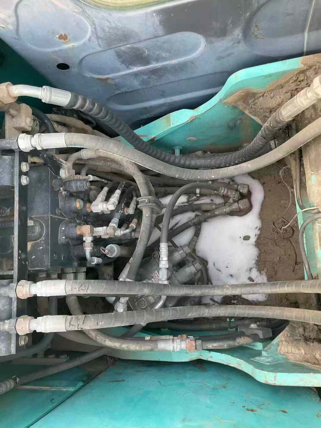 Used Kobelco SK140 Excavator 2011 Model / 4