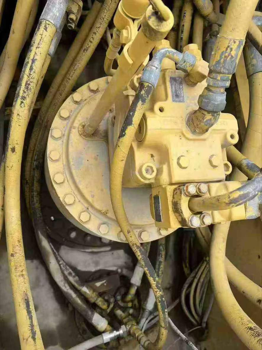 Used Caterpillar CT20 Excavator 2015 Model / 3