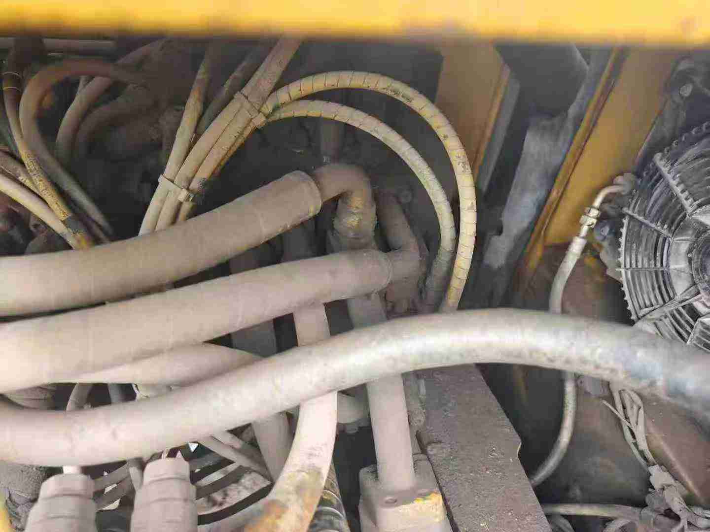 Used Caterpillar 329EL Excavator 2012 Model / 3