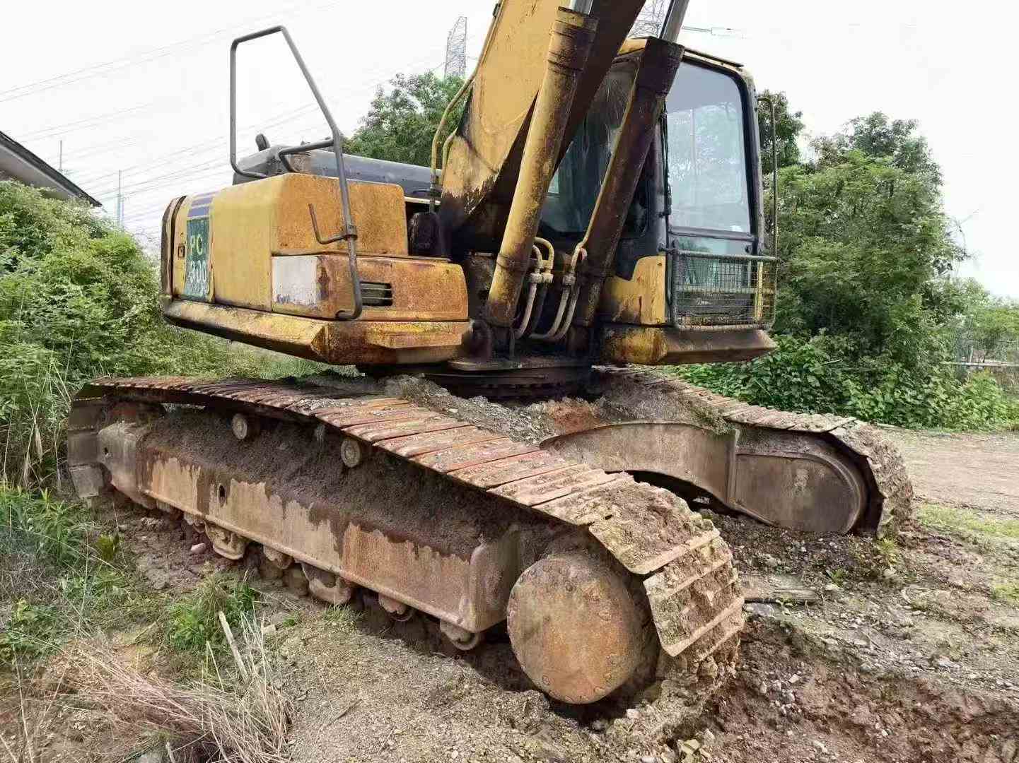 Used Komatsu PC70-7 Excavator 2011 Model / 8