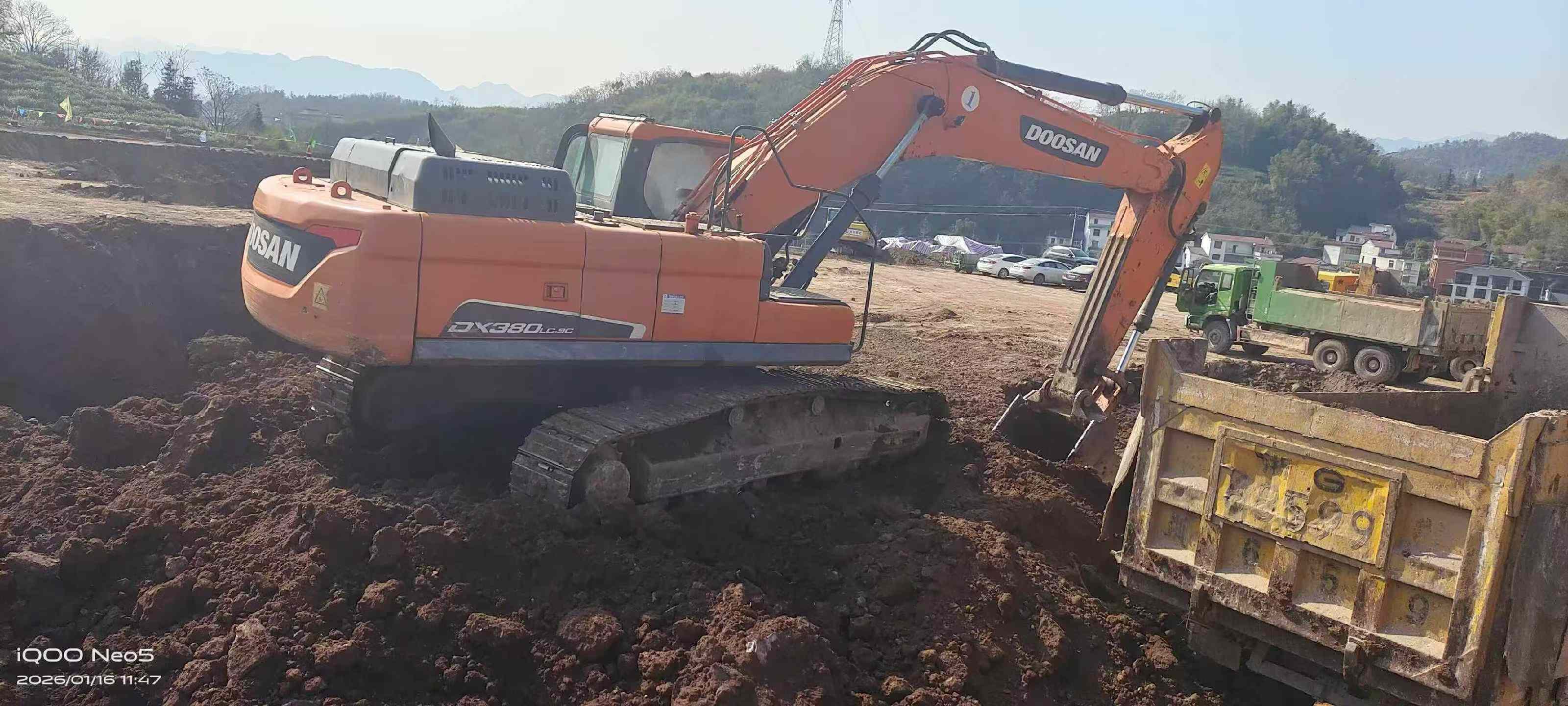 Used Doosan DX80 Excavator 2016 Model / 2