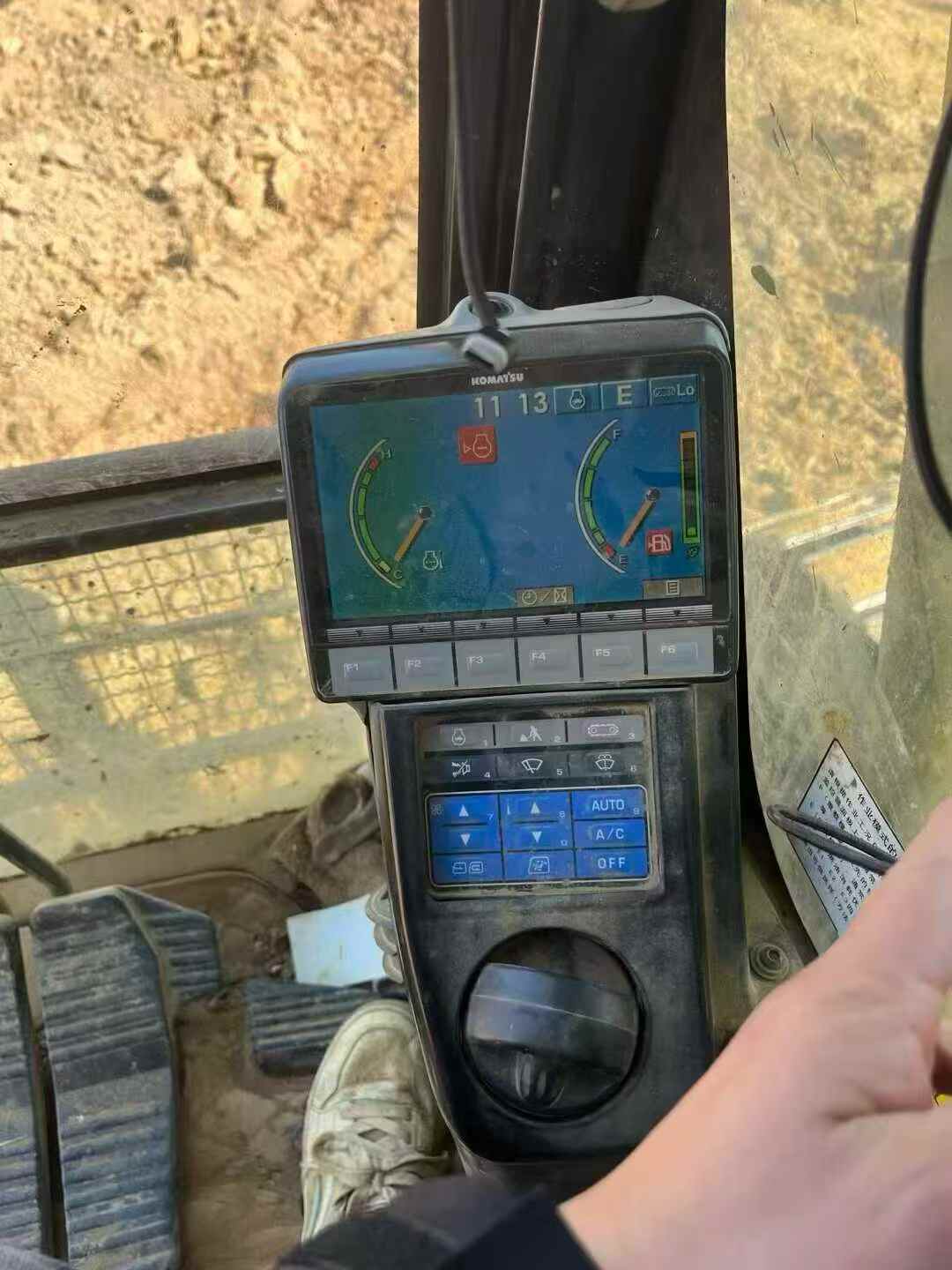 Used Komatsu PC800 Excavator 2010 Model / 7