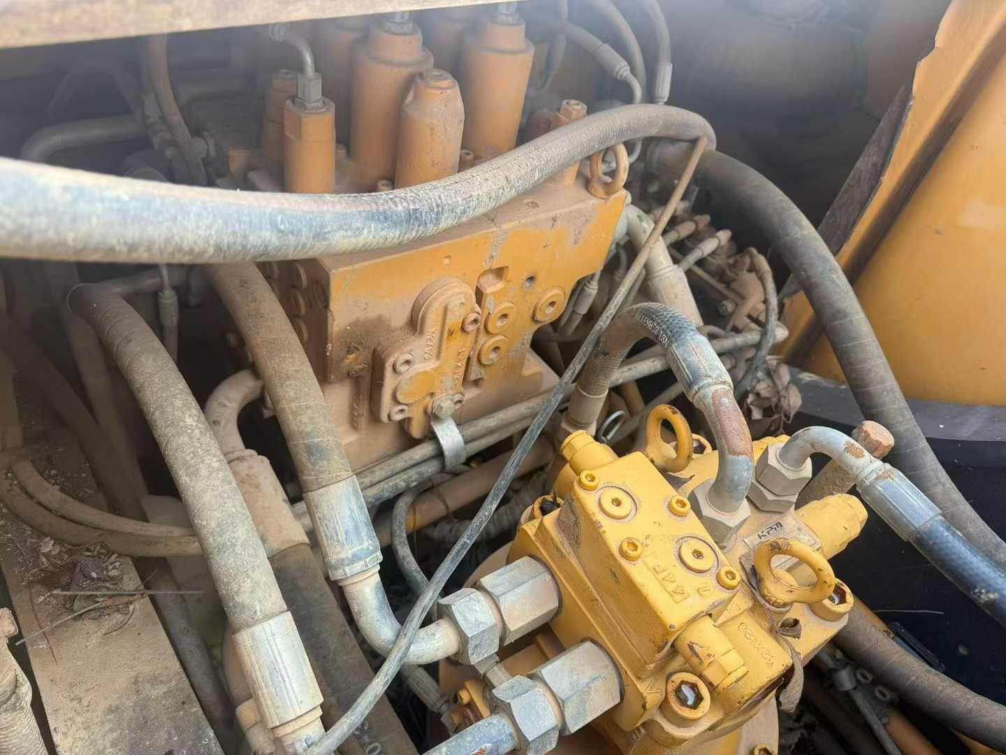 Used Sany SY215C-9 Excavator 2014 Model / 8