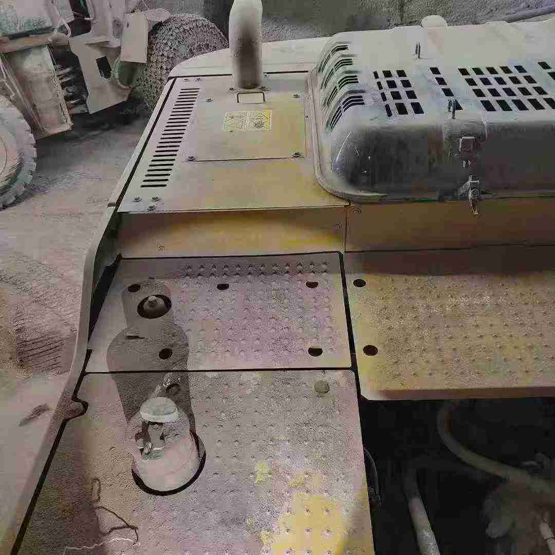 Used XCMG XE205GH Excavator 2024 Model / 3