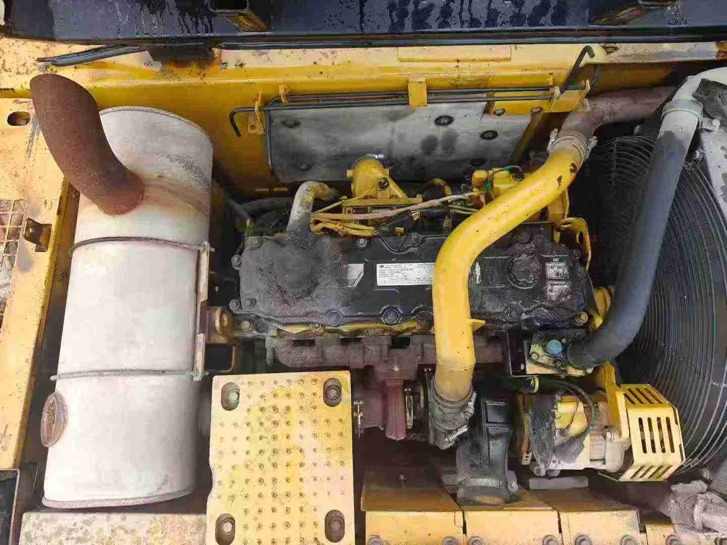 Used Caterpillar 329EL Excavator 2012 Model / 4