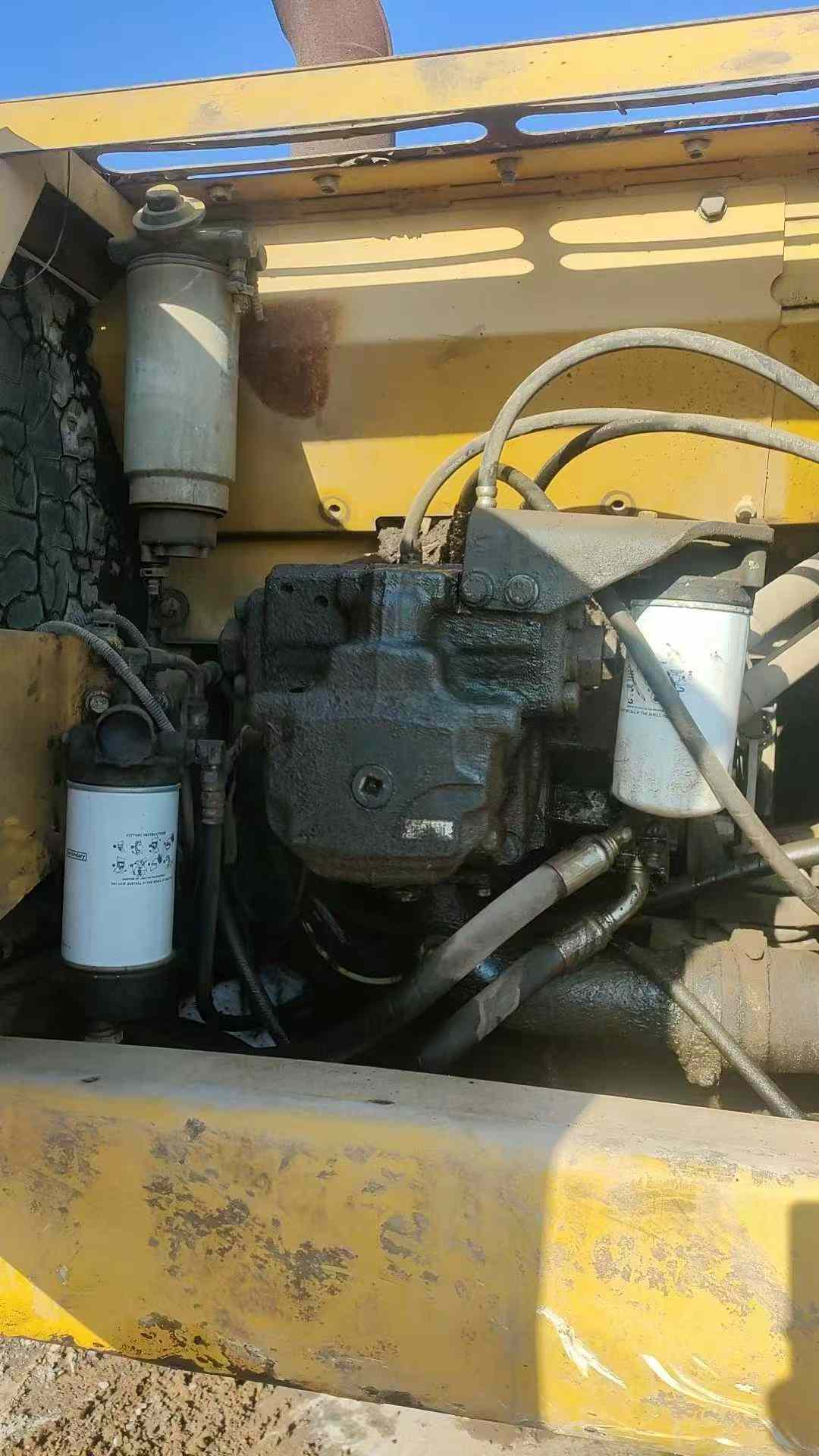 Used Komatsu PC200 Excavator 2009 Model / 5