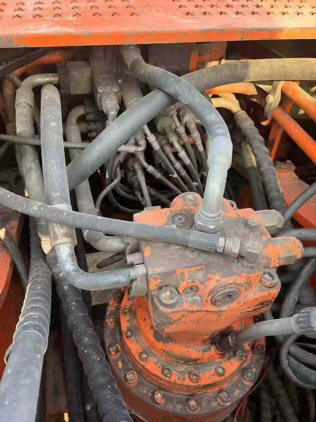 Used Doosan DL300 Excavator 2010 Model / 6