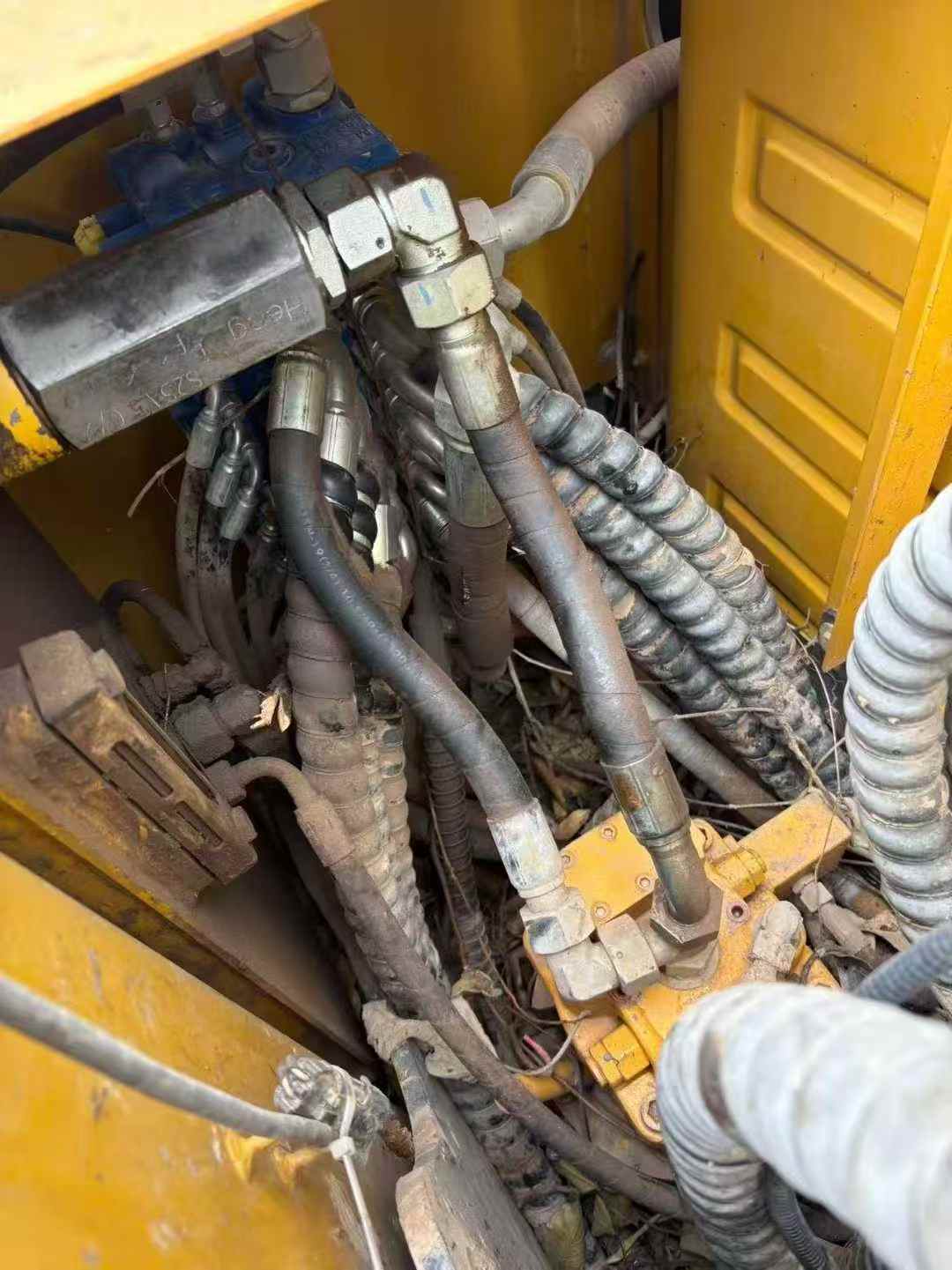 Used XCMG XE75WD Excavator 2019 Model / 7