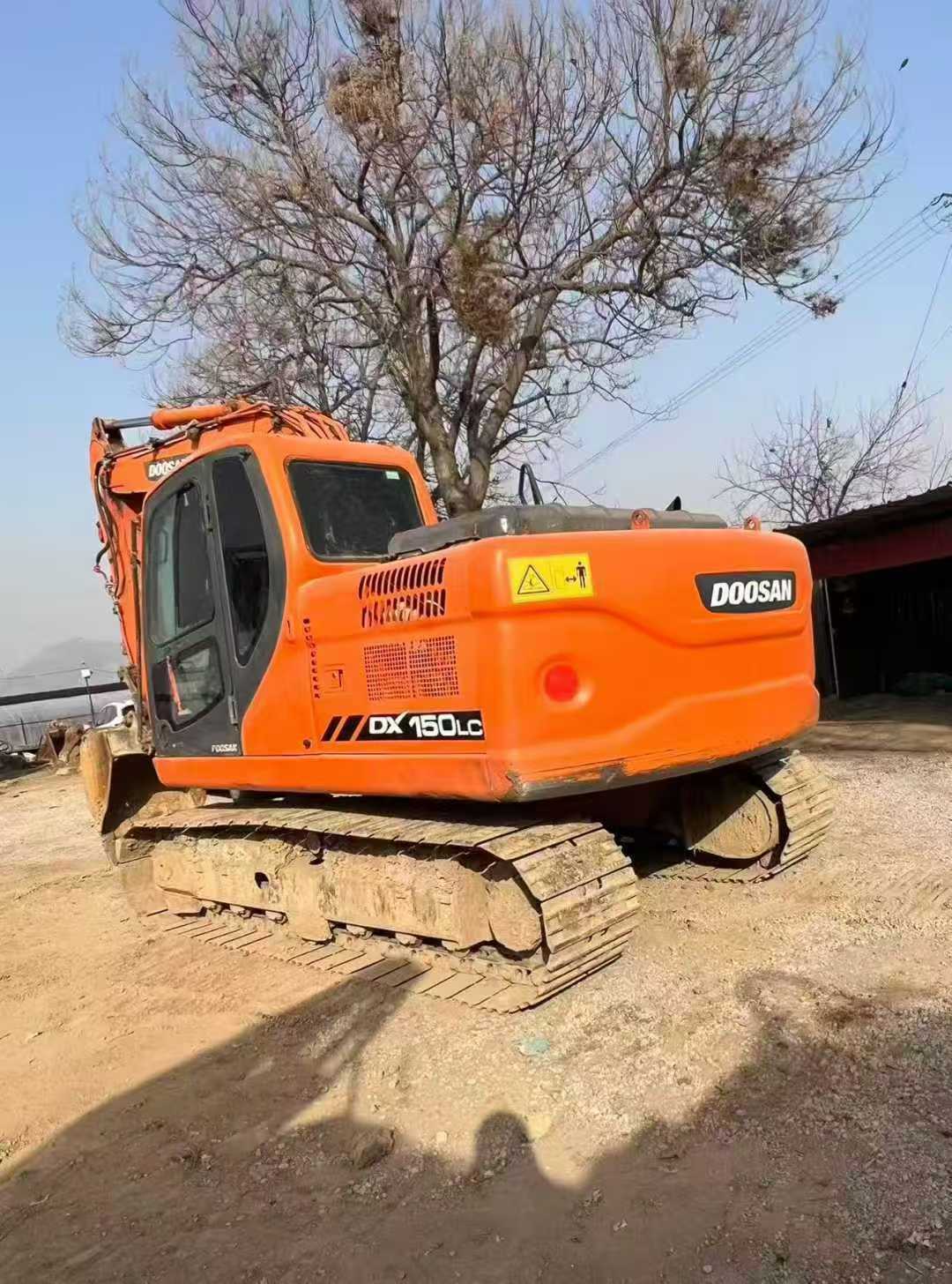 Used Doosan DX15 Excavator 2014 Model / 9