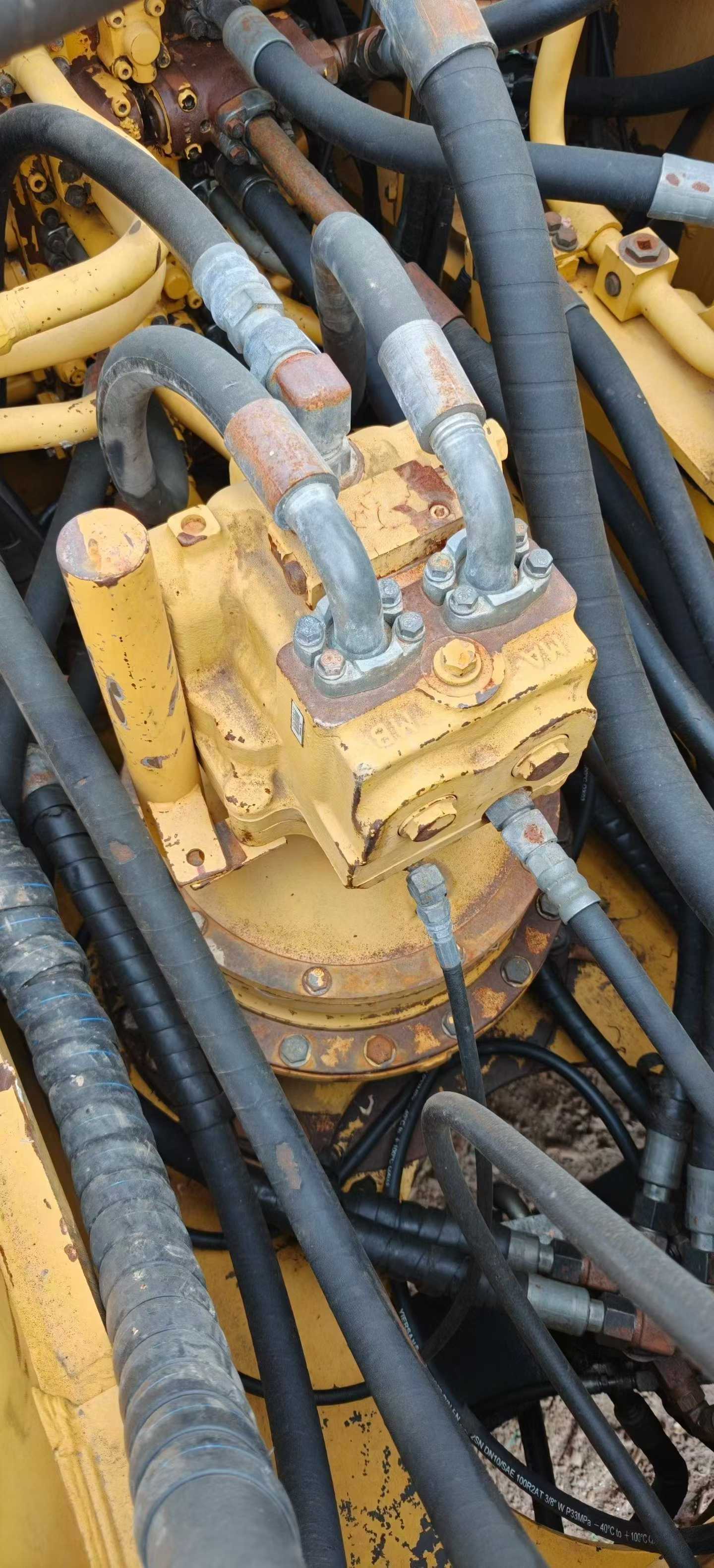 Used Komatsu PC350-8 Excavator 2016 Model / 8