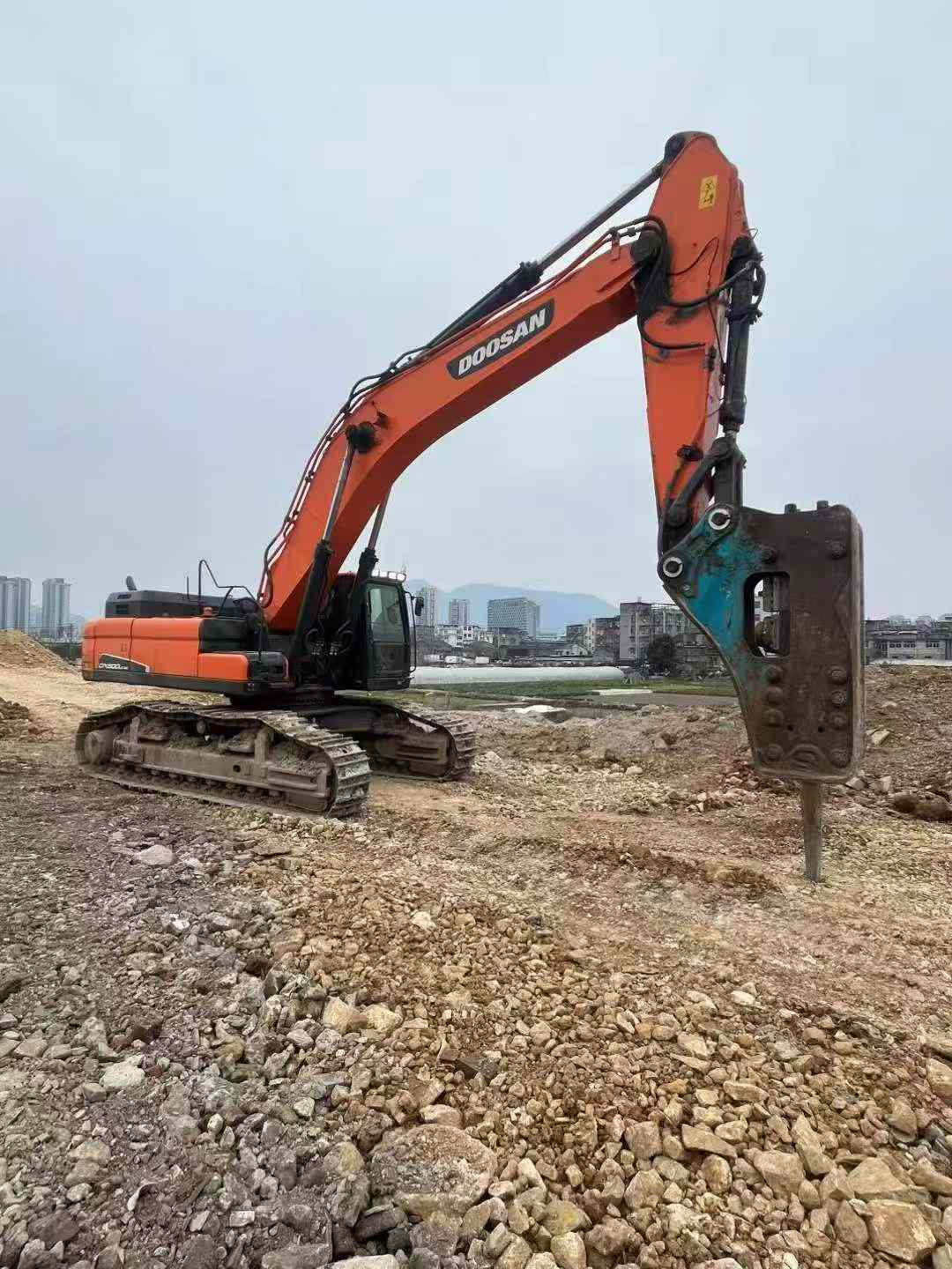 Used Doosan DX500 Excavator 2016 Model / 7