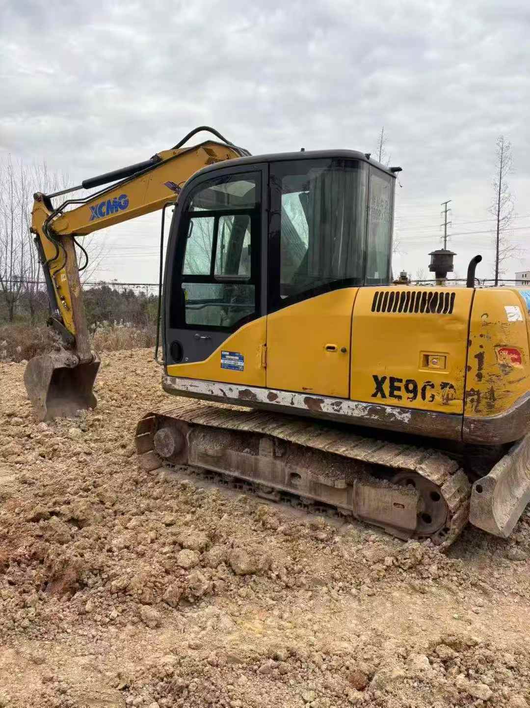 Buy XCMG XE75WD Used Excavator
