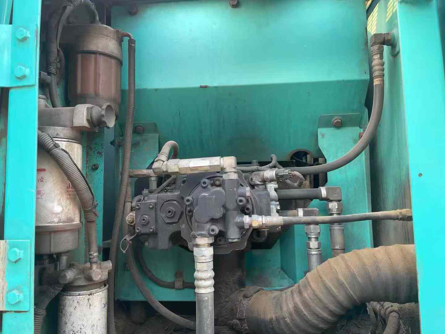 Used Kobelco SK140 Excavator 2011 Model / 8