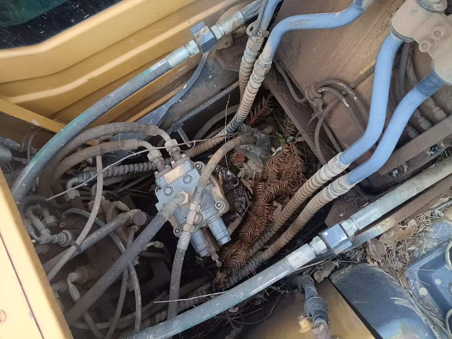 Used XCMG XE135GA Excavator 2018 Model / 5