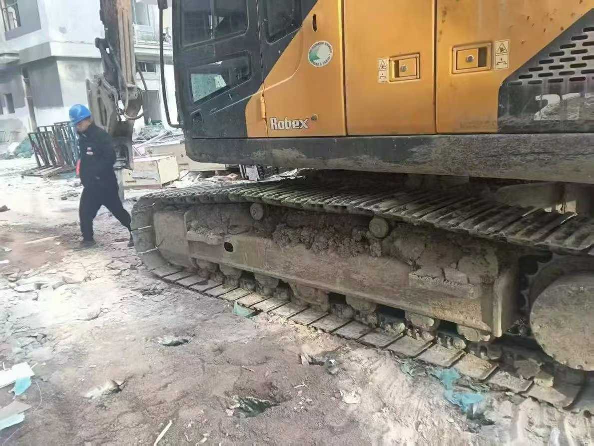 Used Hyundai R215VS Excavator 2019 Model / 2