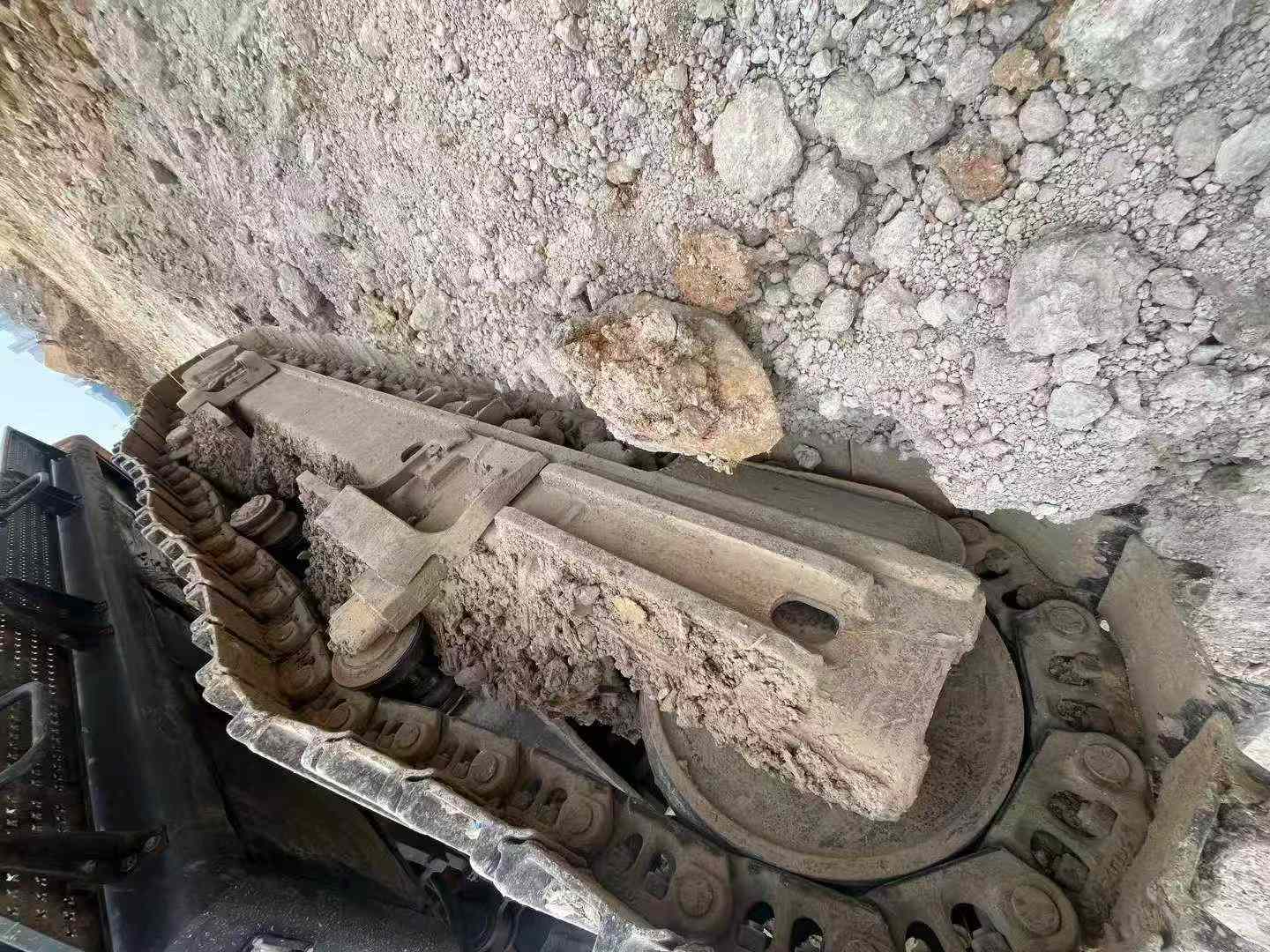 Used Doosan DX500 Excavator 2016 Model / 9