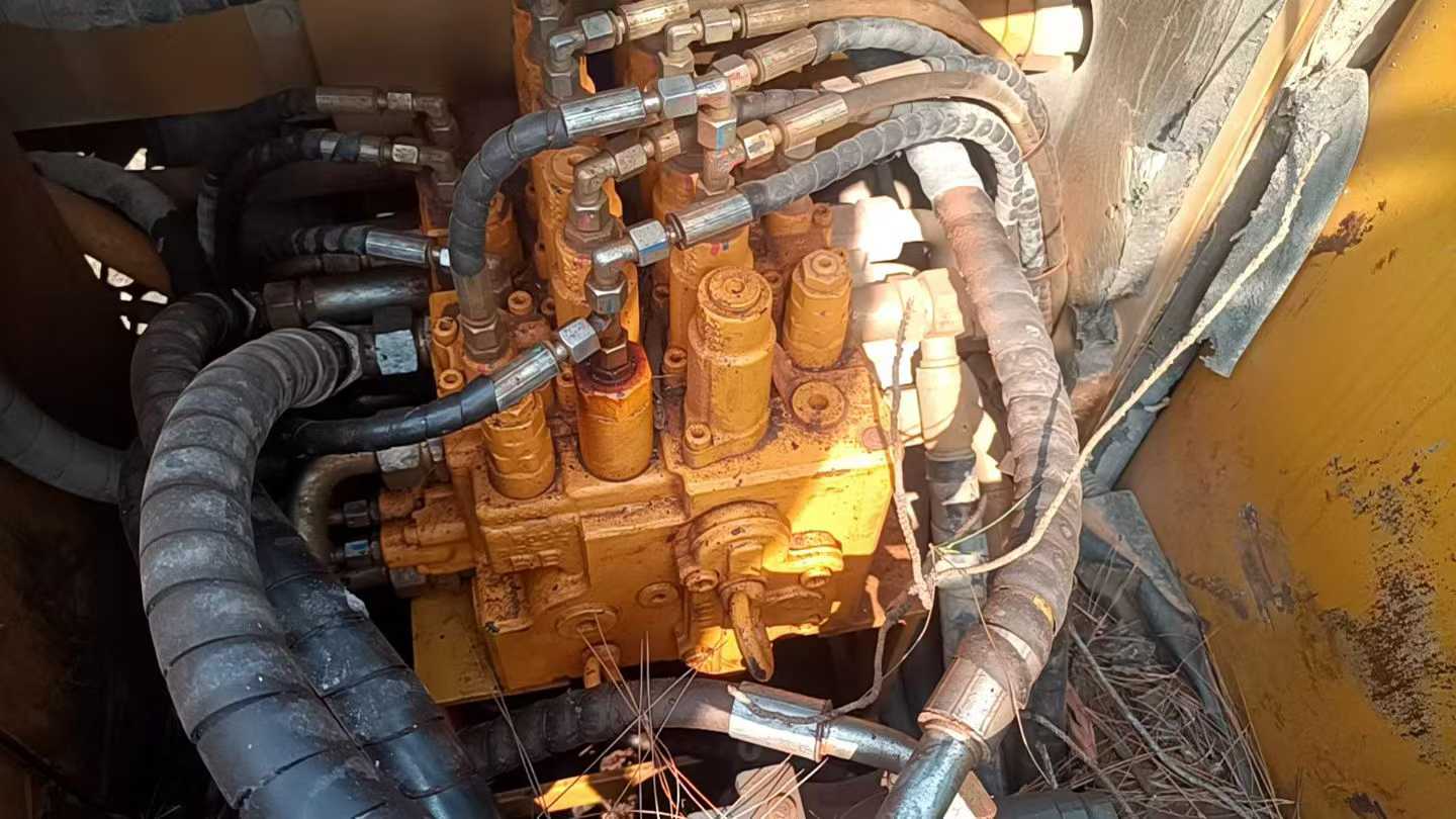 Used Sany SY135 Excavator 2020 Model / 5