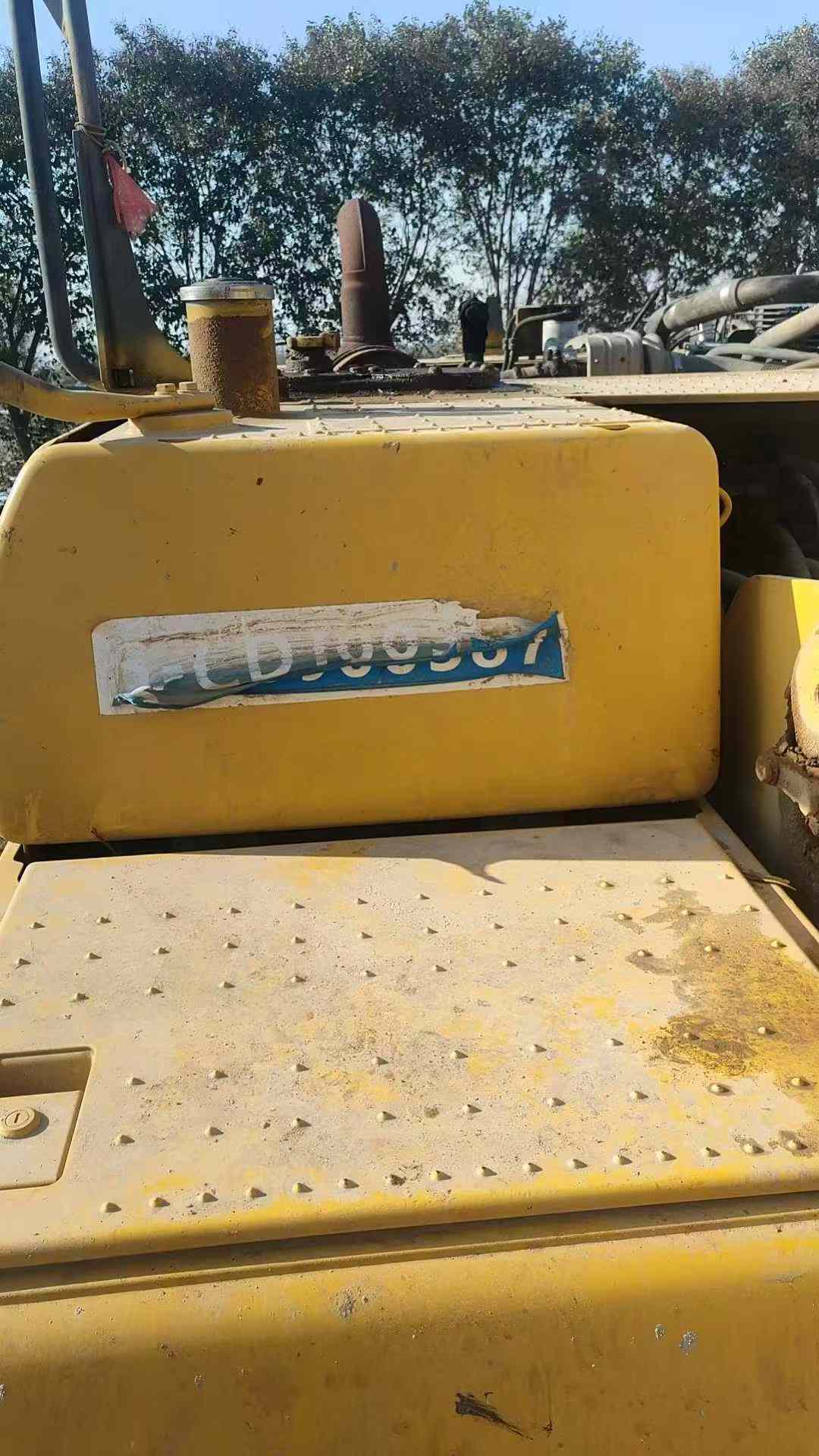 Used Komatsu PC200 Excavator 2009 Model / 3