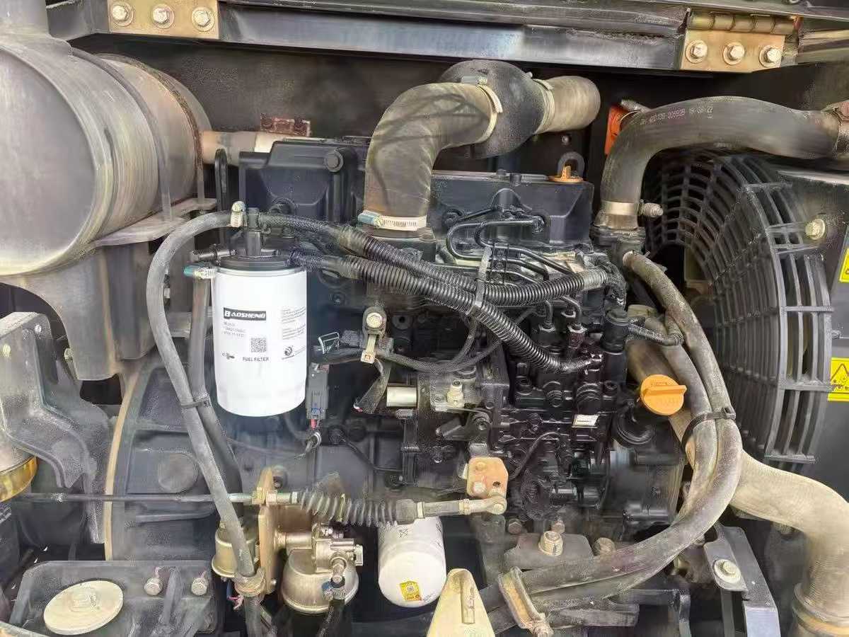 Used Doosan DX60 Excavator 2020 Model / 6