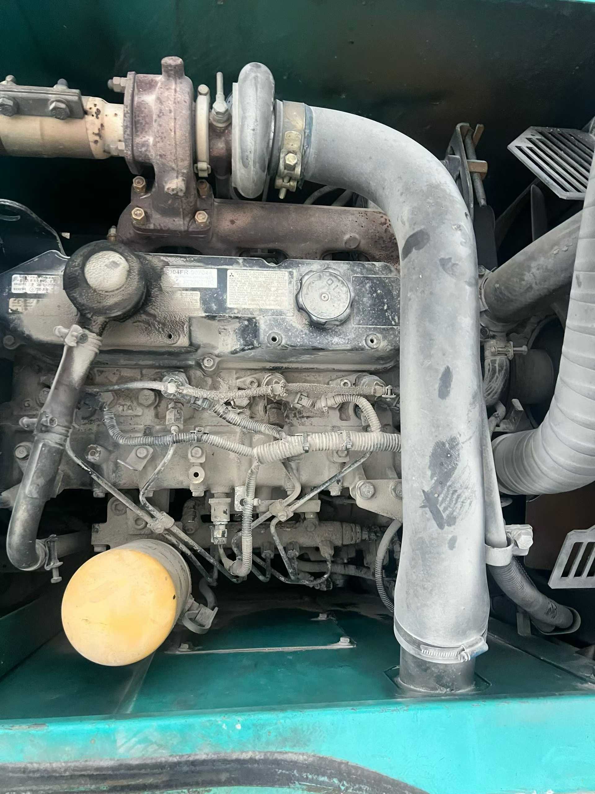 Used Kobelco SK140 Excavator 2012 Model / 6