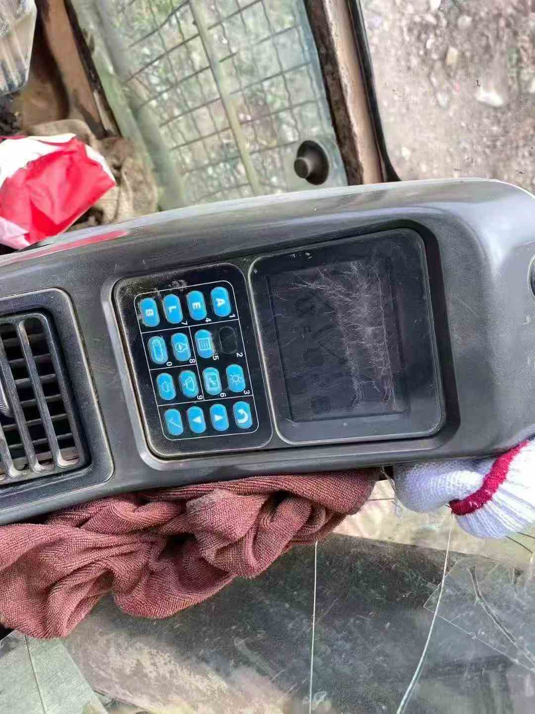 Used Komatsu PC70-7 Excavator 2011 Model / 7