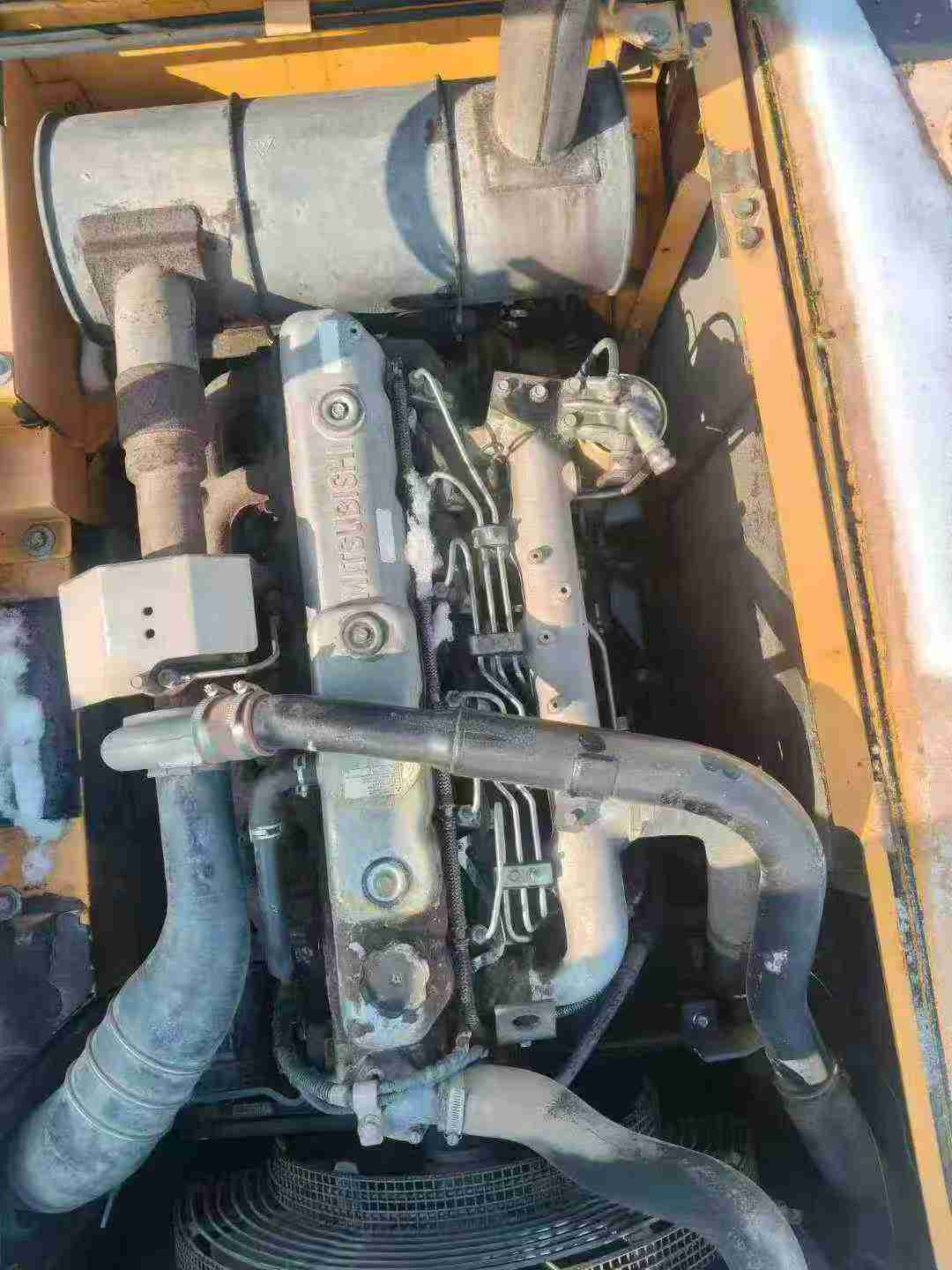 Used Sany SY205H Excavator 2013 Model / 5