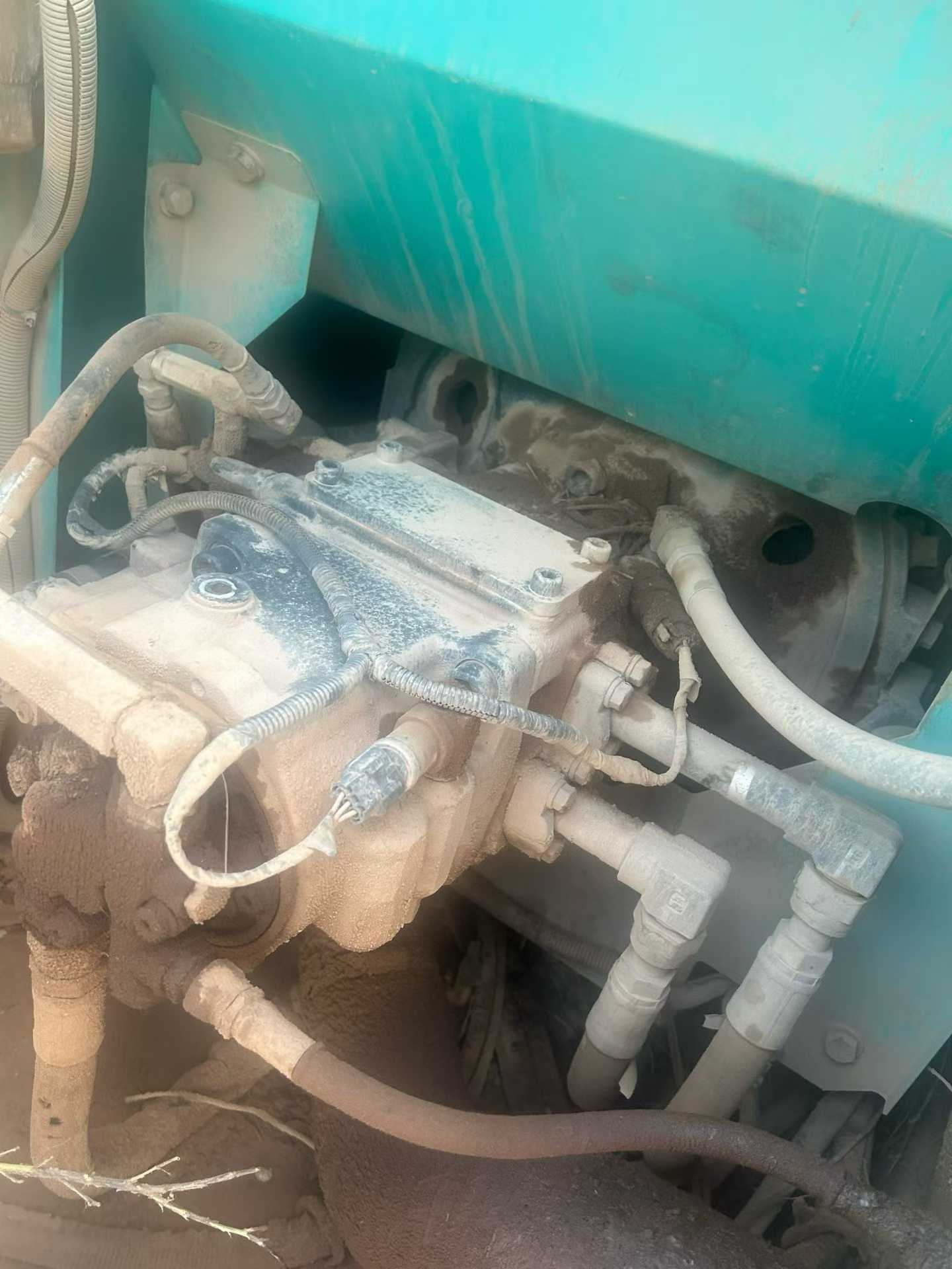 Used Kobelco SK140 Excavator 2016 Model / 4