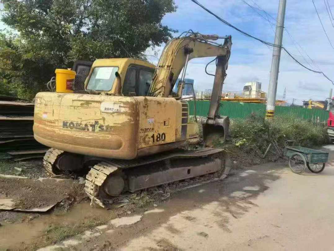 Buy Komatsu PC120-6 Used Excavator