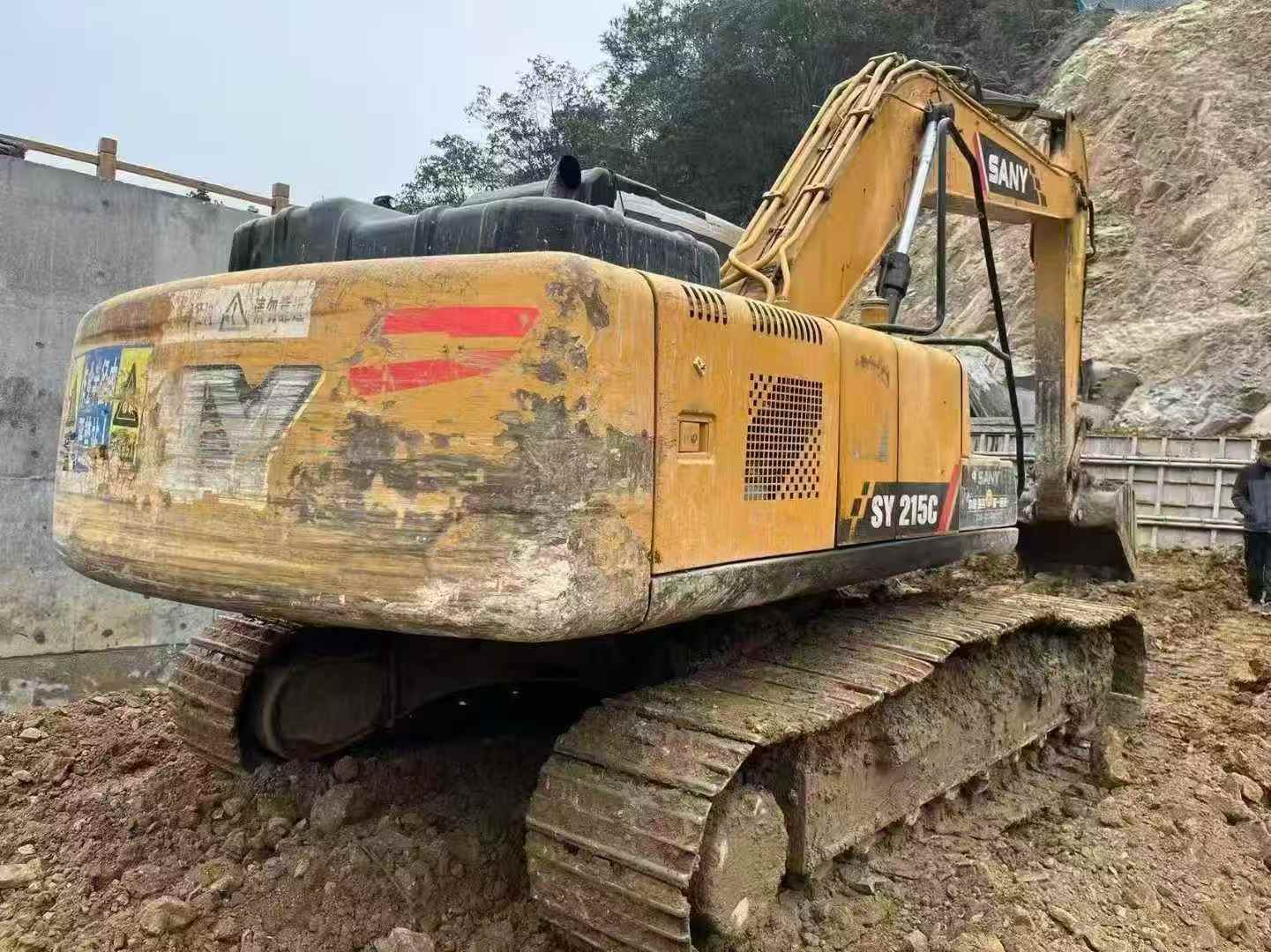 Used Sany SY215C-10 Excavator 2016 Model / 6