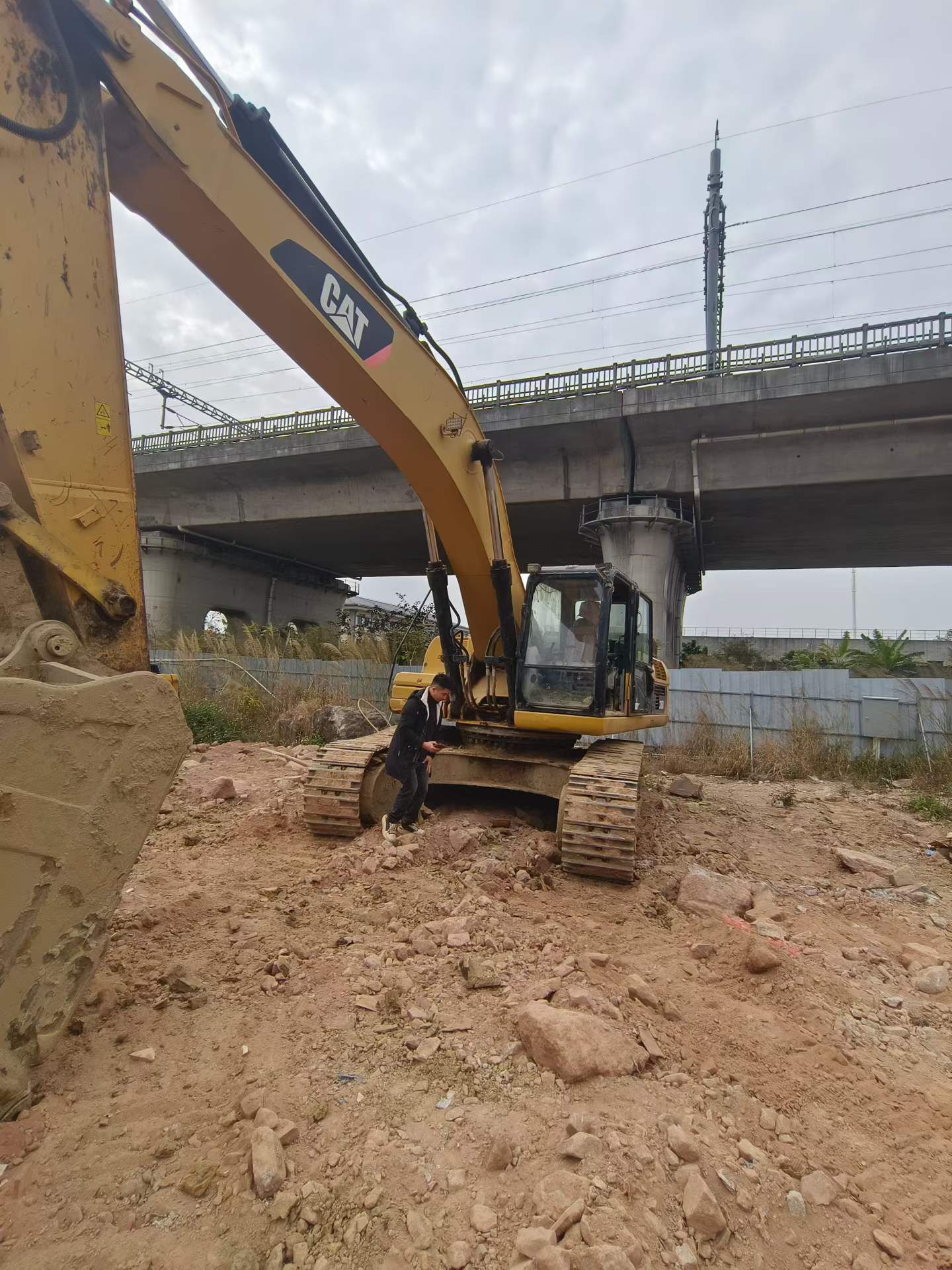 Used Caterpillar 336FLH Excavator 2016 Model / 3