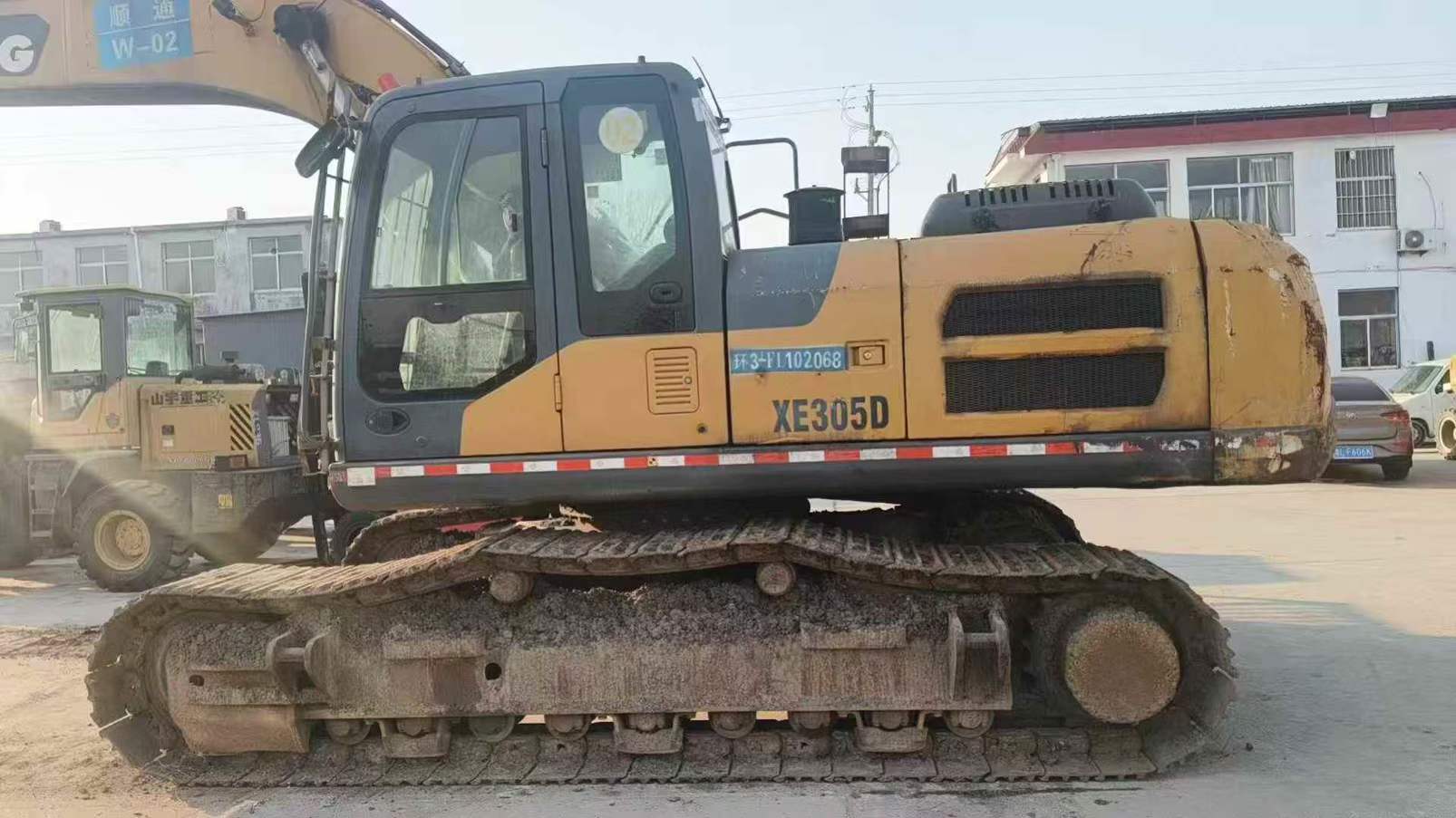 Buy XCMG XE305D Used Excavator