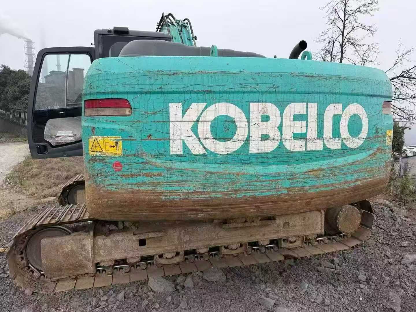 Used Kobelco SK210 Excavator 2018 Model / 3