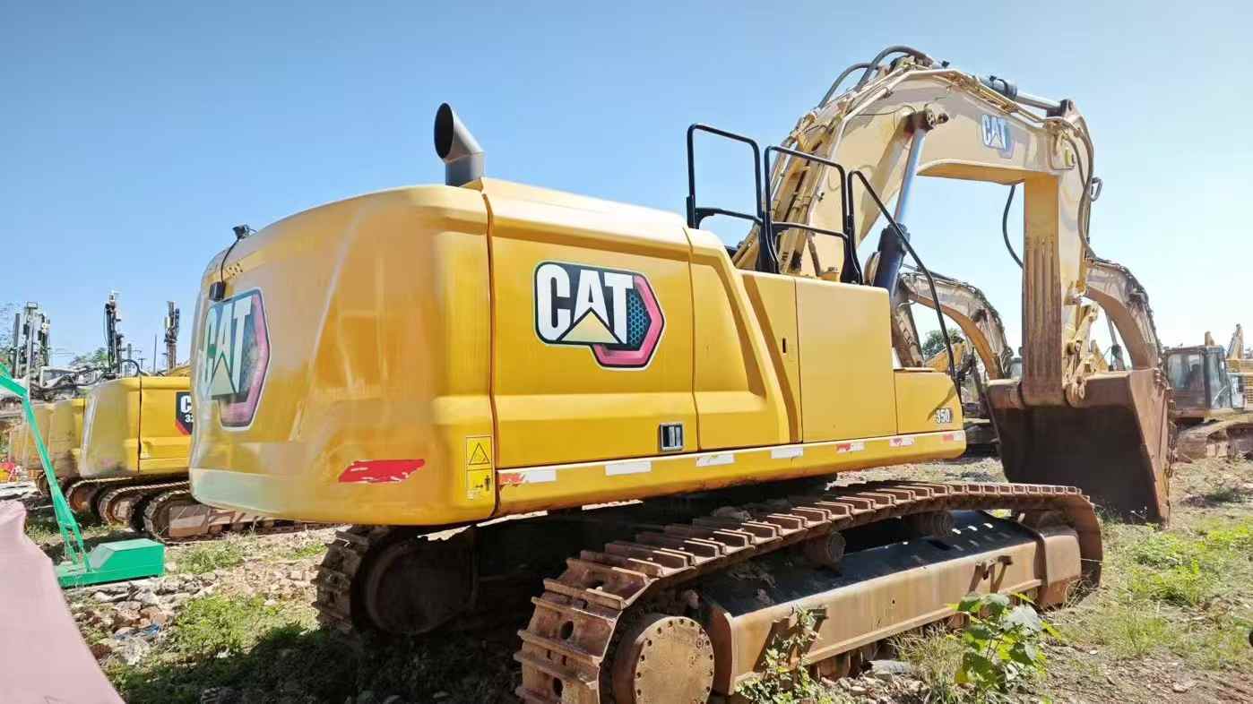 Used Caterpillar 350L Excavator 2021 Model / 2