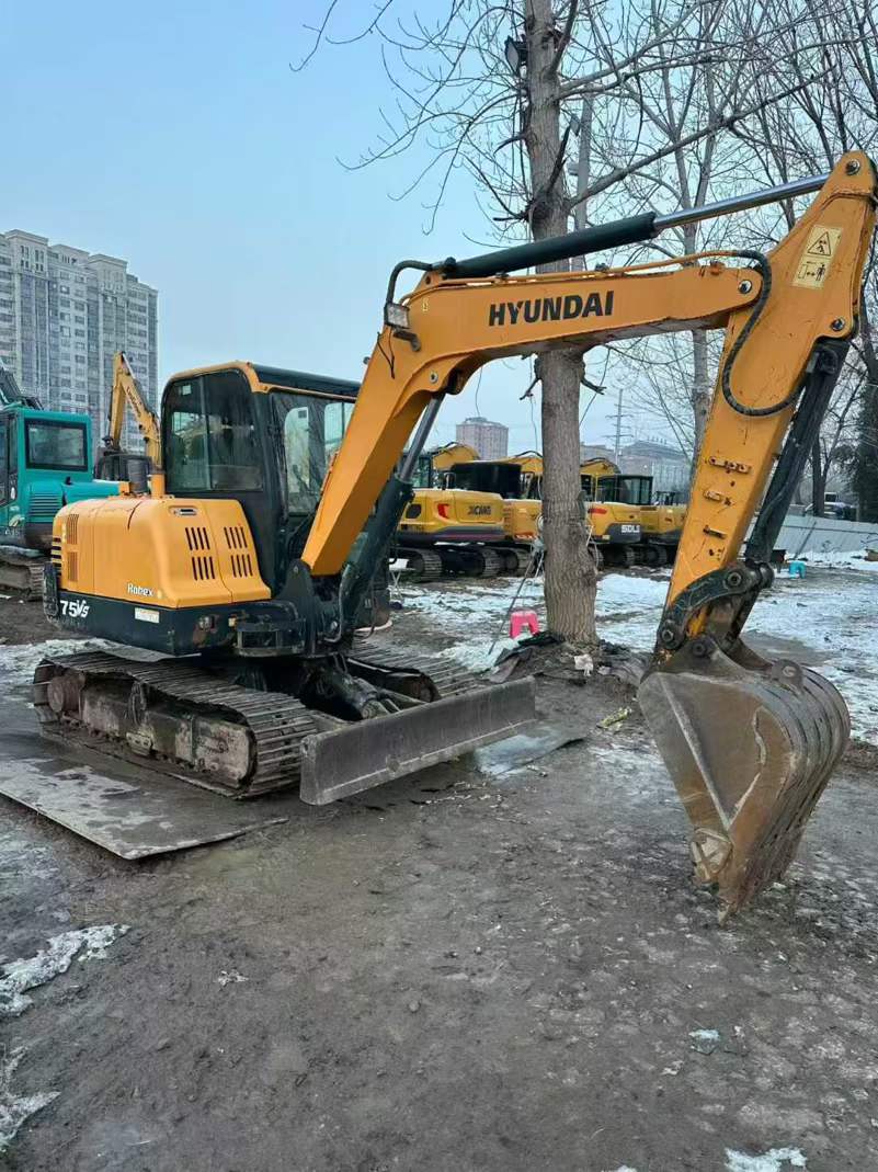 Used Hyundai HX60 Excavator 2018 Model / 3