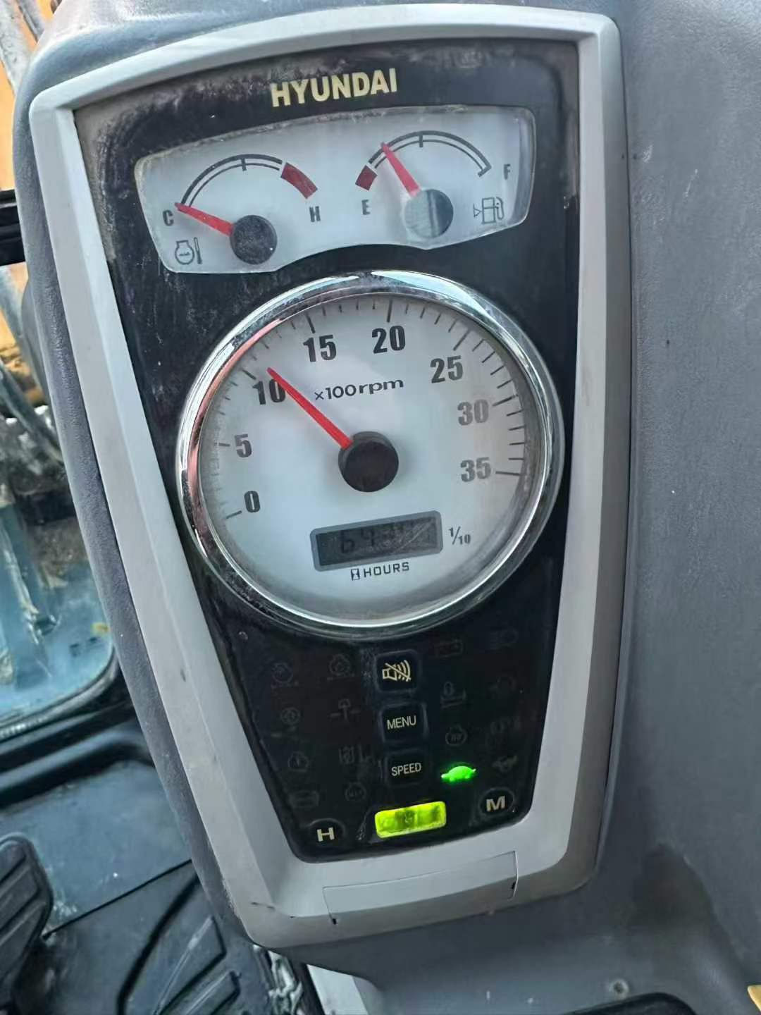 Used Hyundai HX60 Excavator 2018 Model / 4