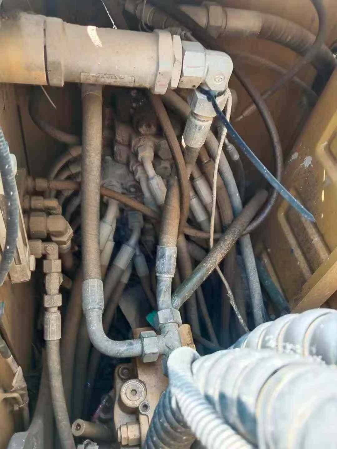 Used XCMG XE75WD Excavator 2021 Model / 6