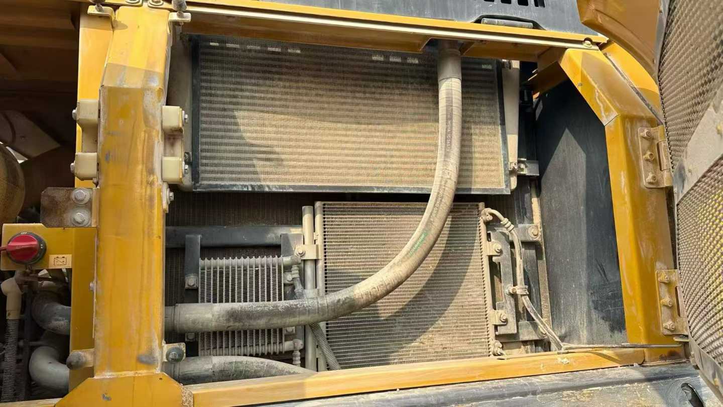 Used XCMG XE80 Excavator 2022 Model / 6