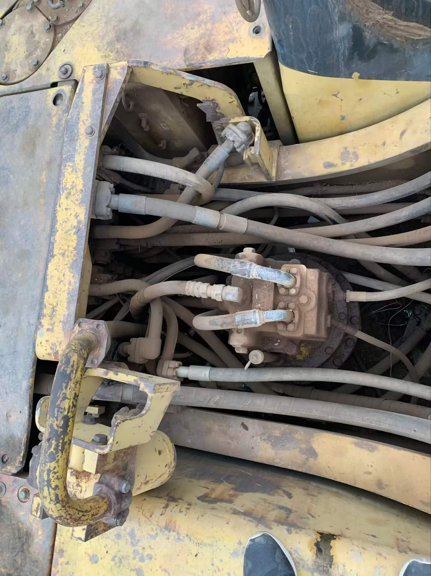 Used Komatsu PC350LC-7 Excavator 2016 Model / 5