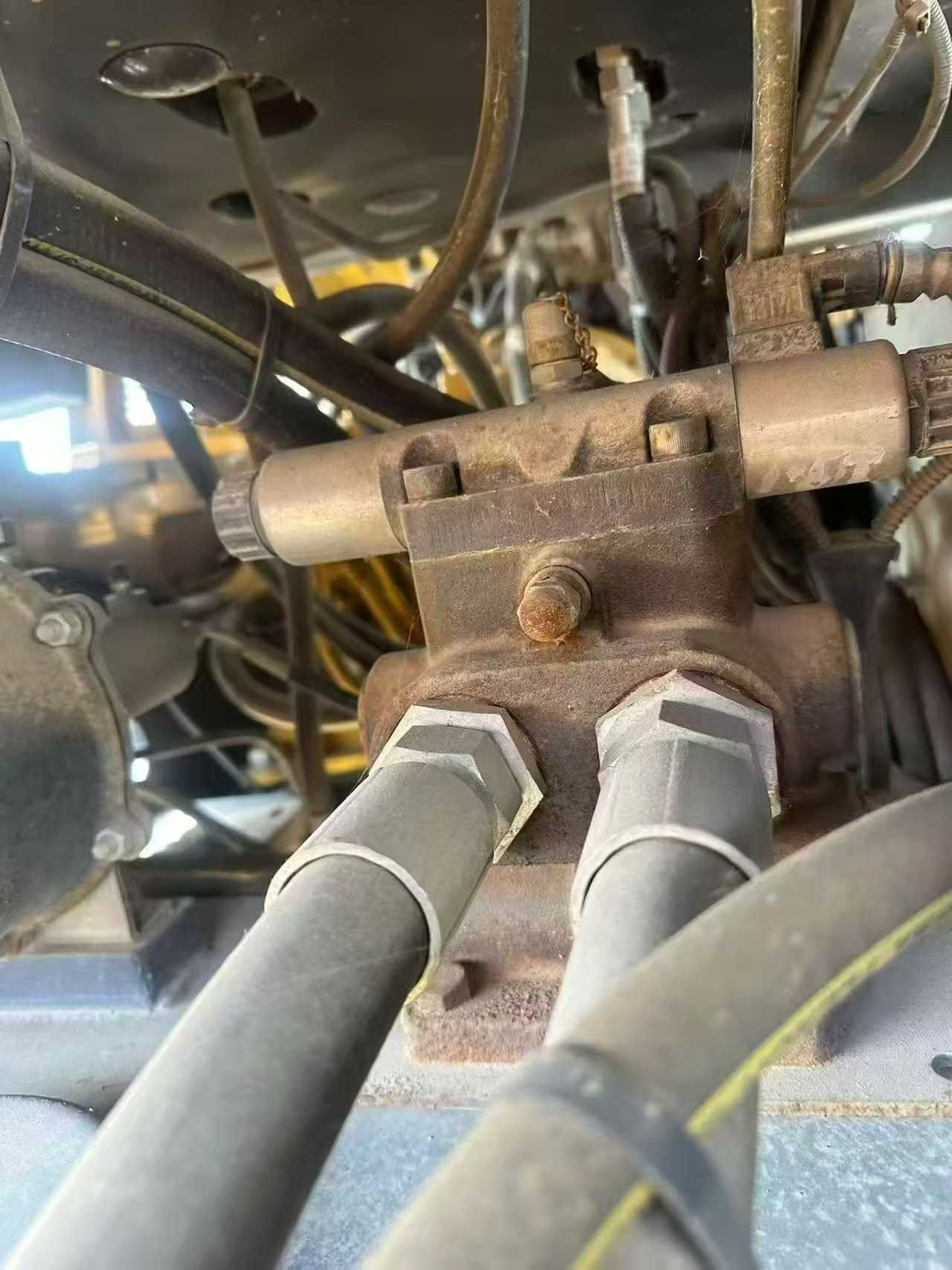 Used XCMG ZL20EM Excavator 2016 Model / 7