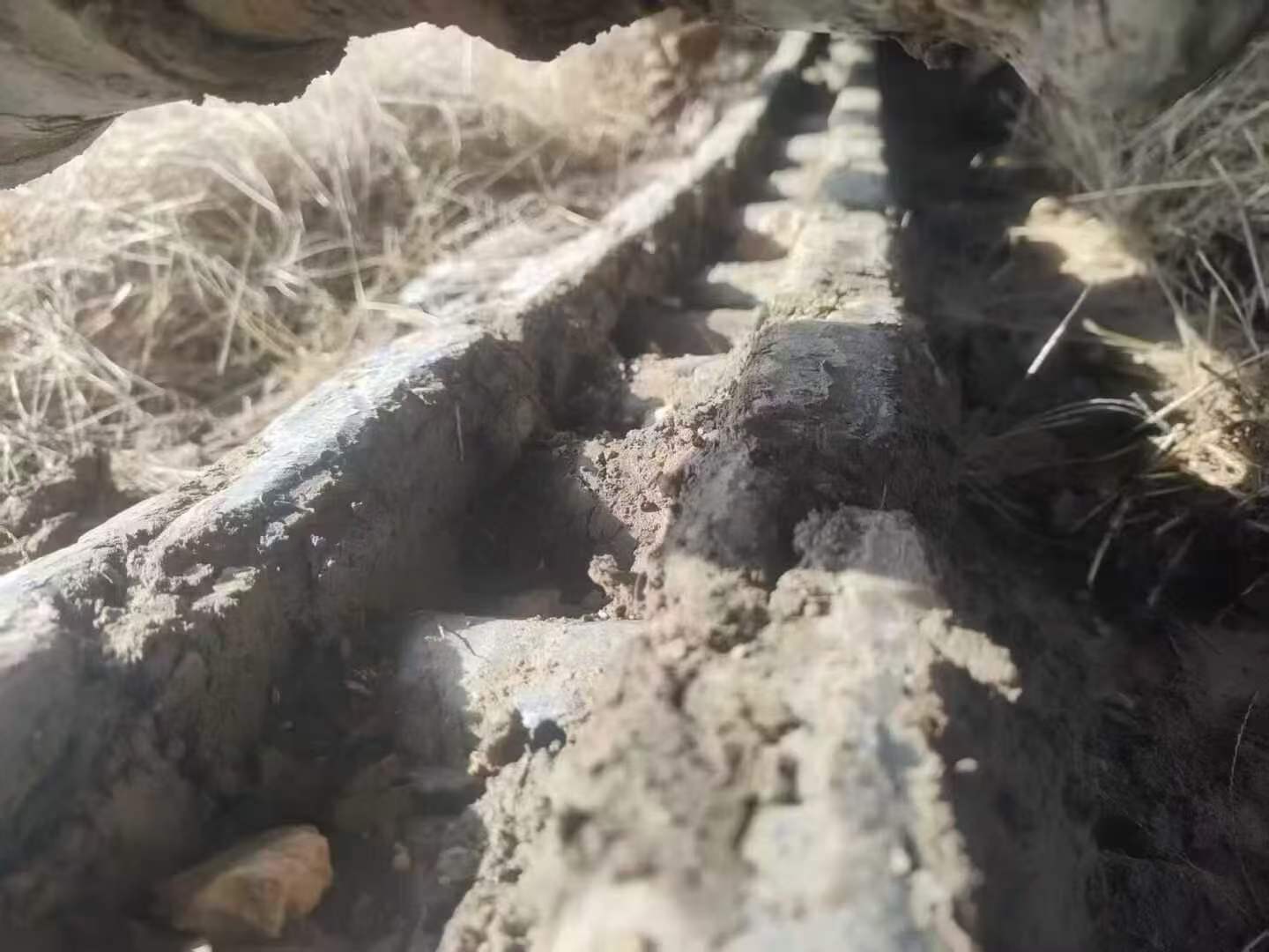 Used Kobelco SK210 Excavator 2010 Model / 4